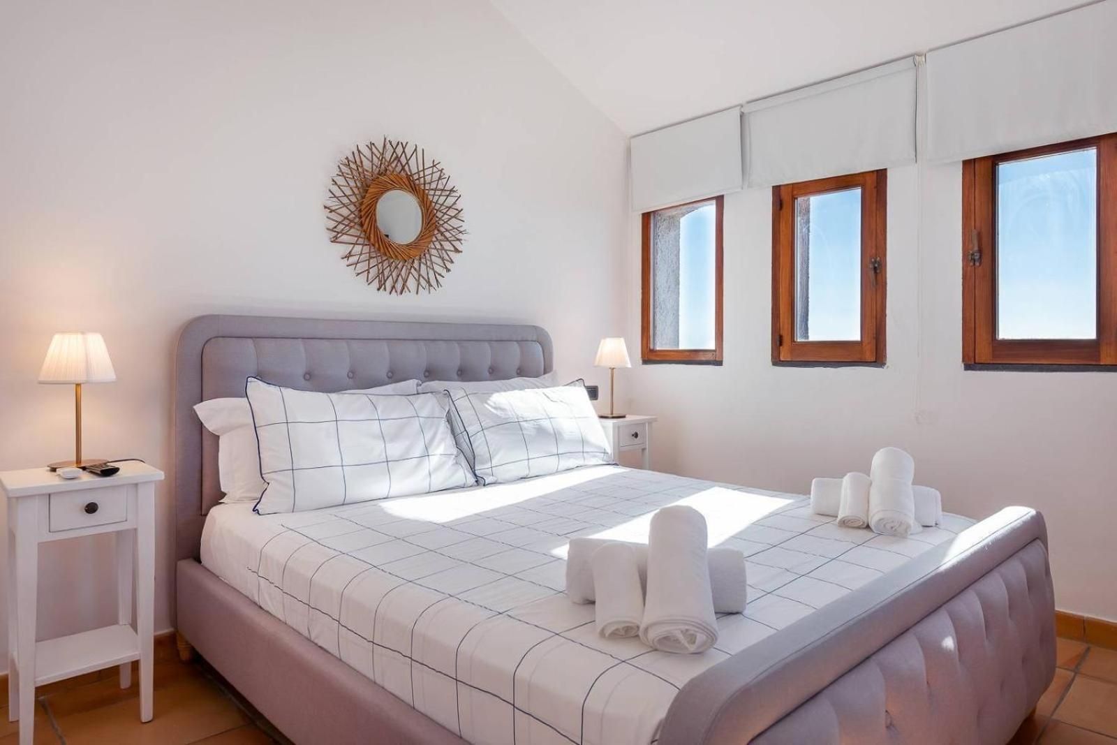 Queen Room with Sea View