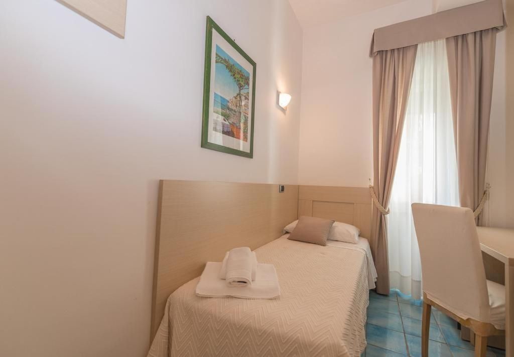 Single Room With Private Bathroom
