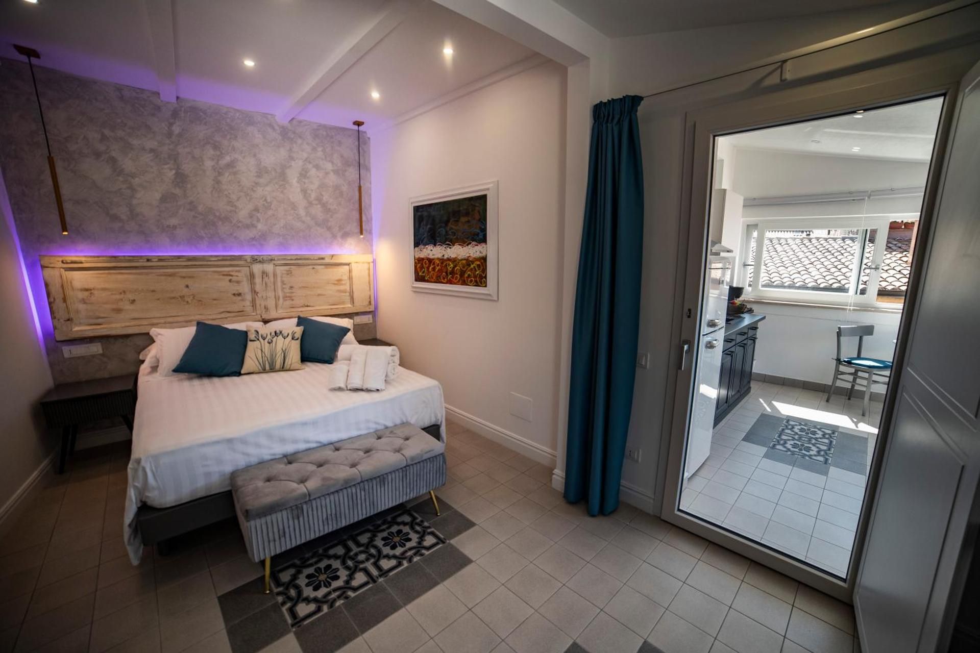 Deluxe One-Bedroom Apartment with City View