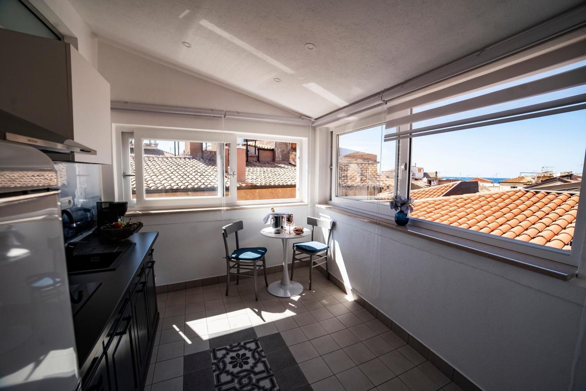 Deluxe One-Bedroom Apartment with City View
