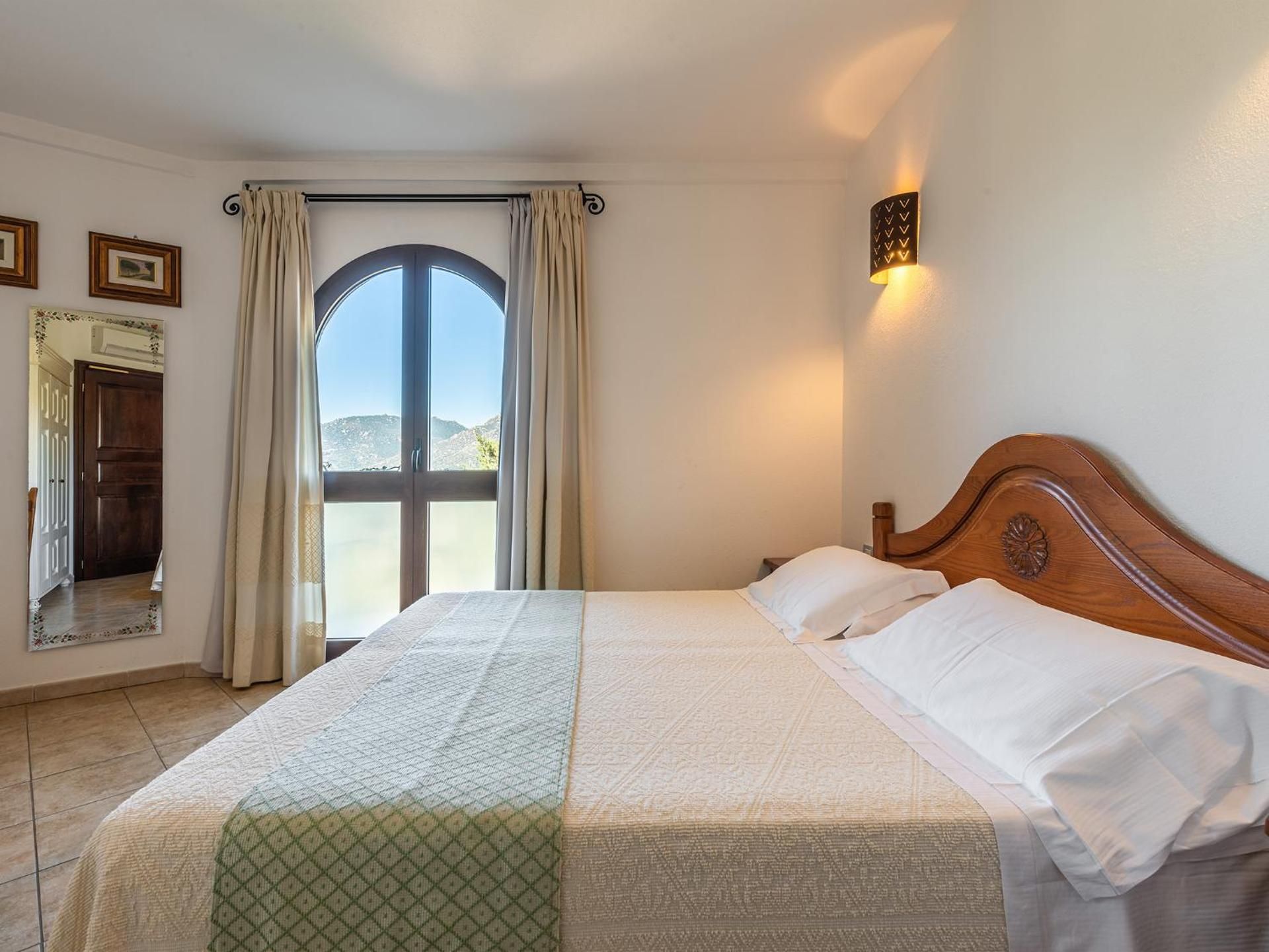 Hotel RaffaEl Double Room with Balcony 3