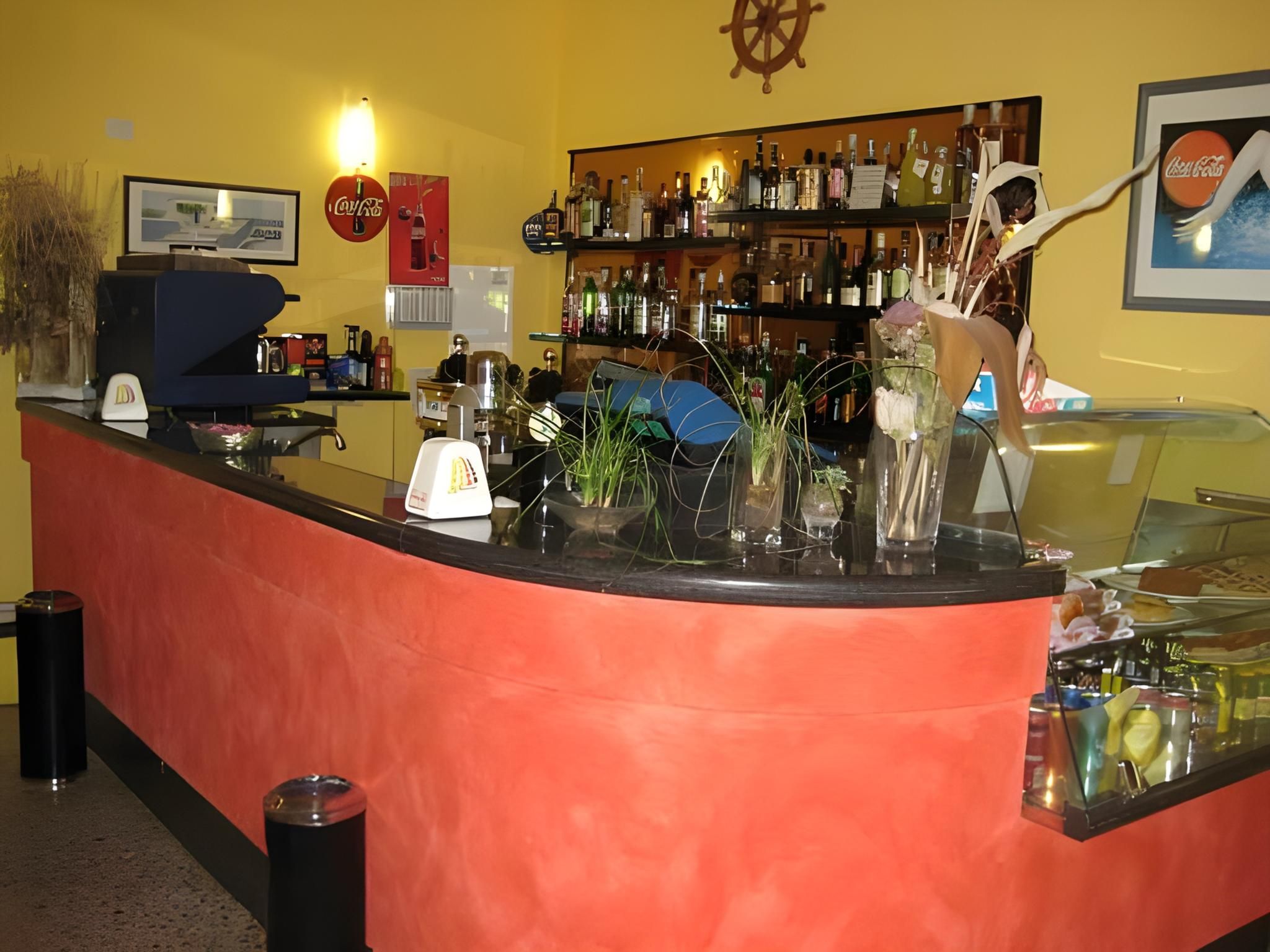bar/lounge