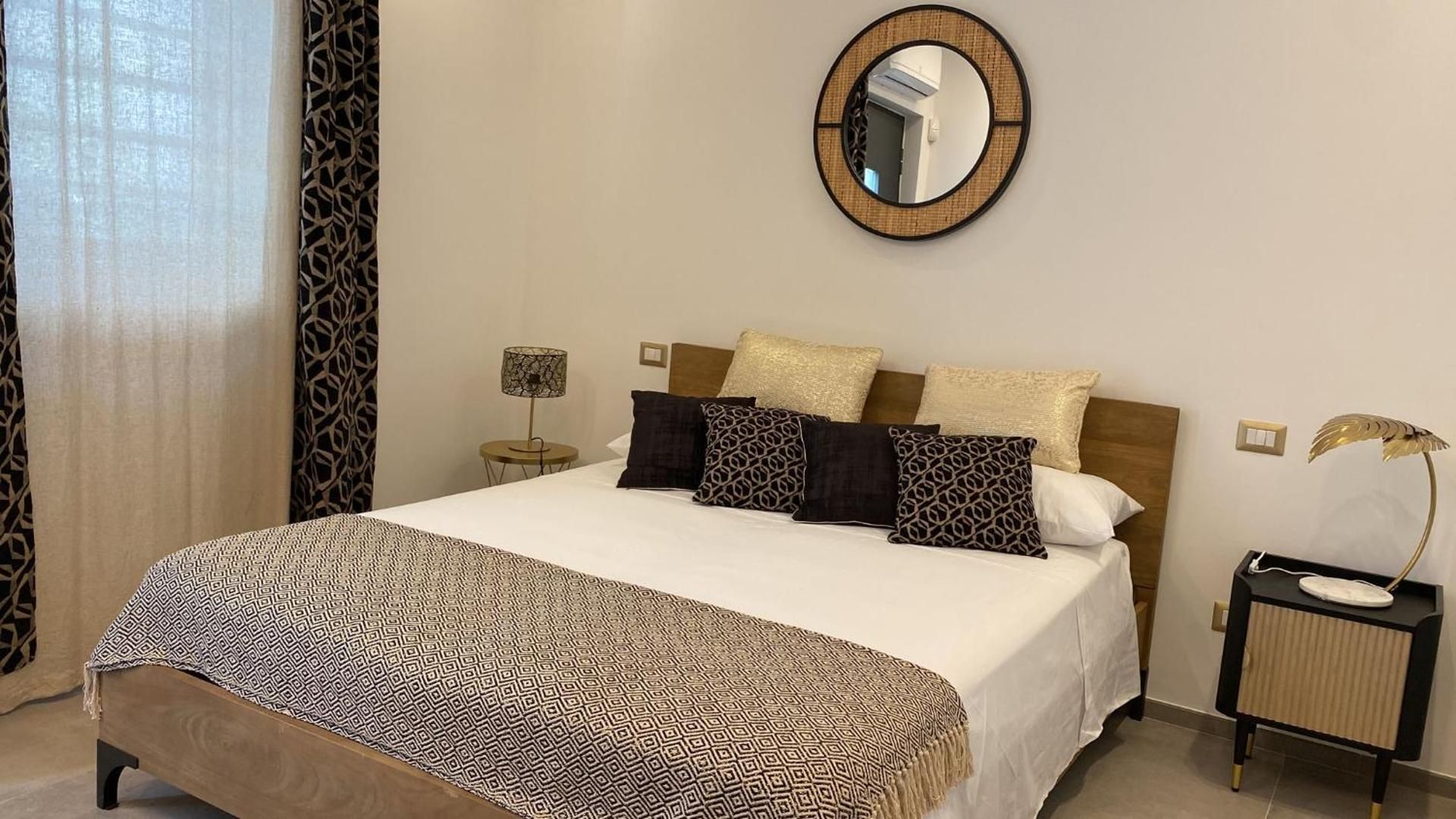 King Room with Garden View