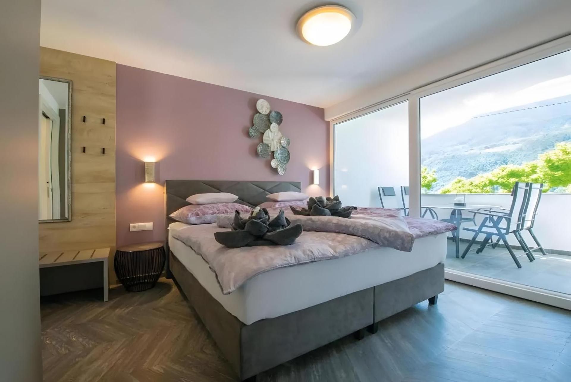 Superior Apartment with City View