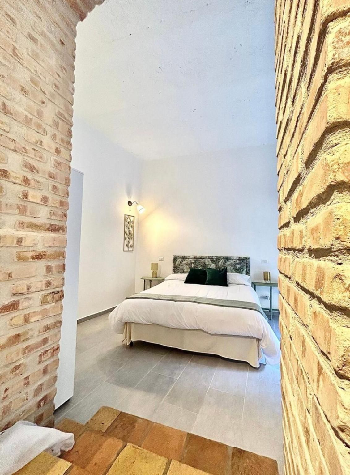 King Room with Garden View
