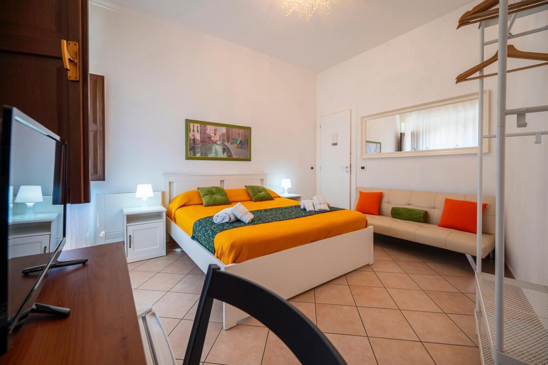 Double Room with Private External Bathroom