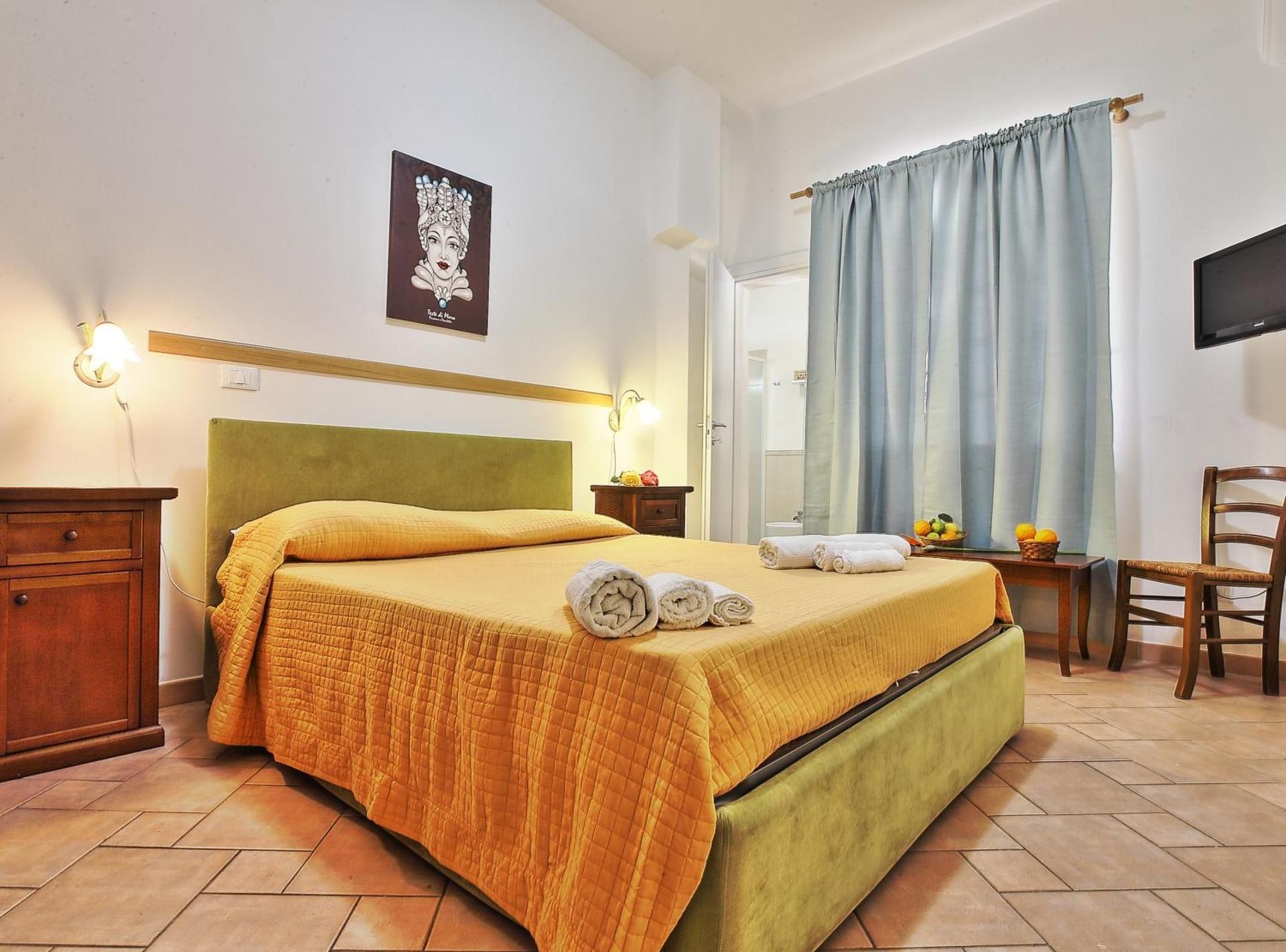 Double Room with Pool View