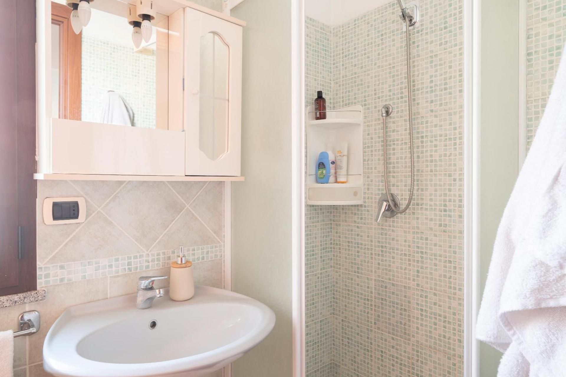 Quadruple Room with Shower
