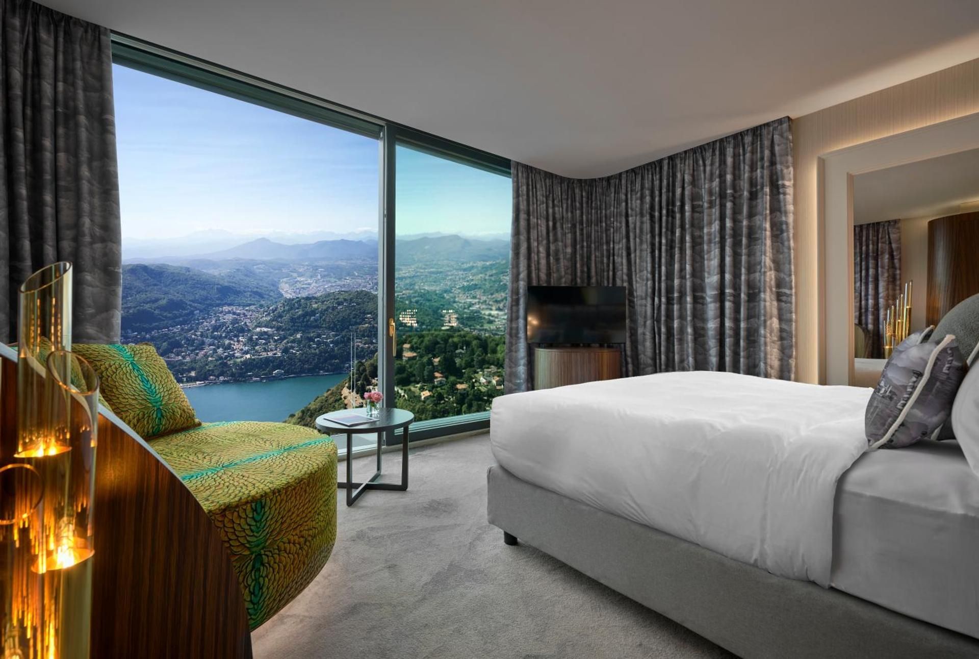 King Room with Lake View