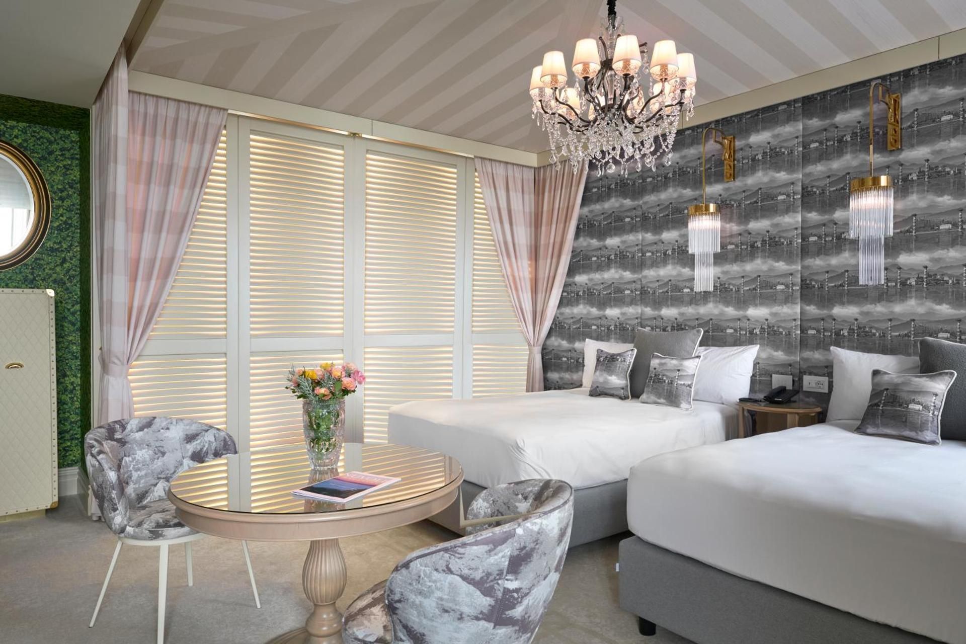 Twin Room with Lake View