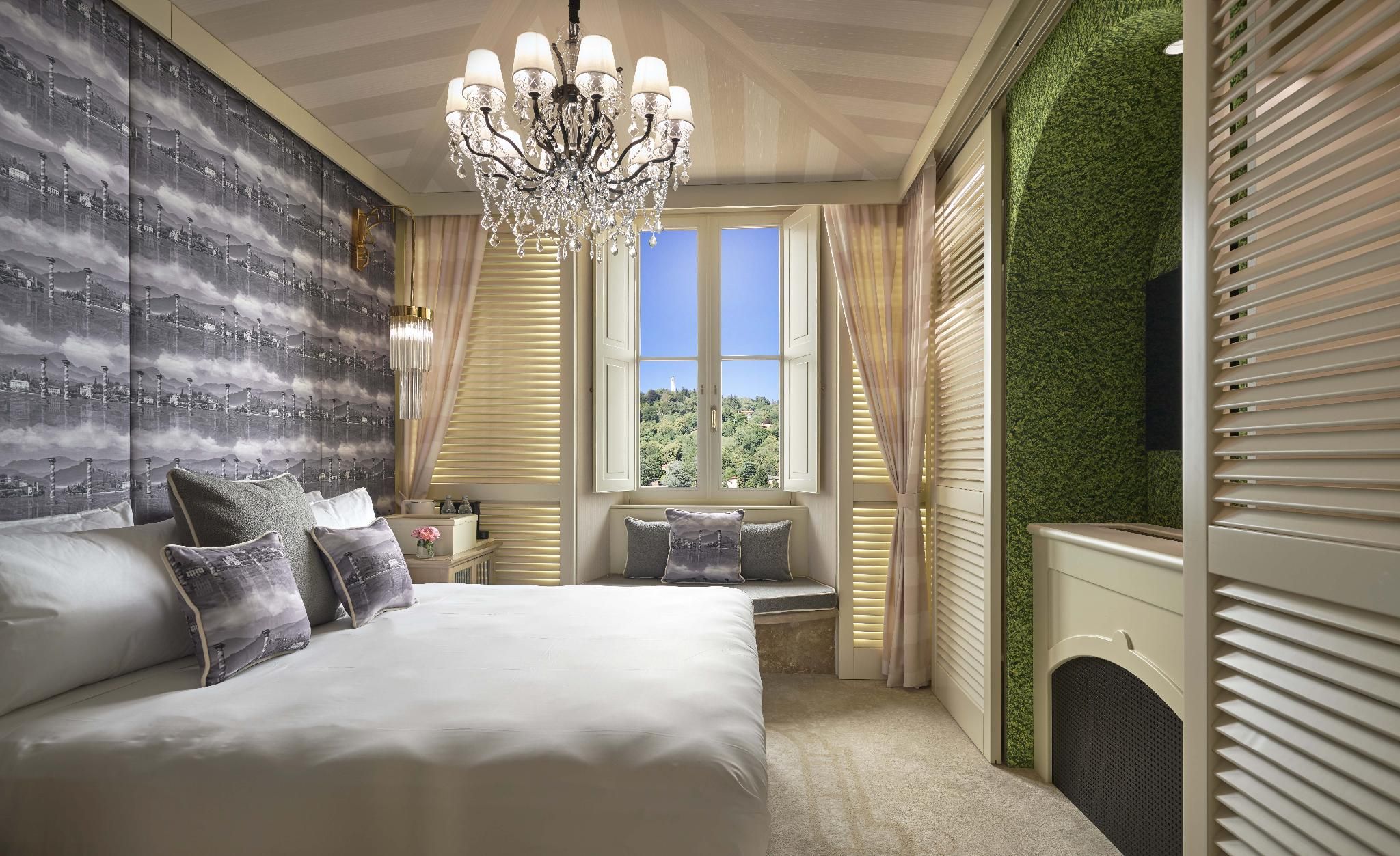 Suite Two Bed Room