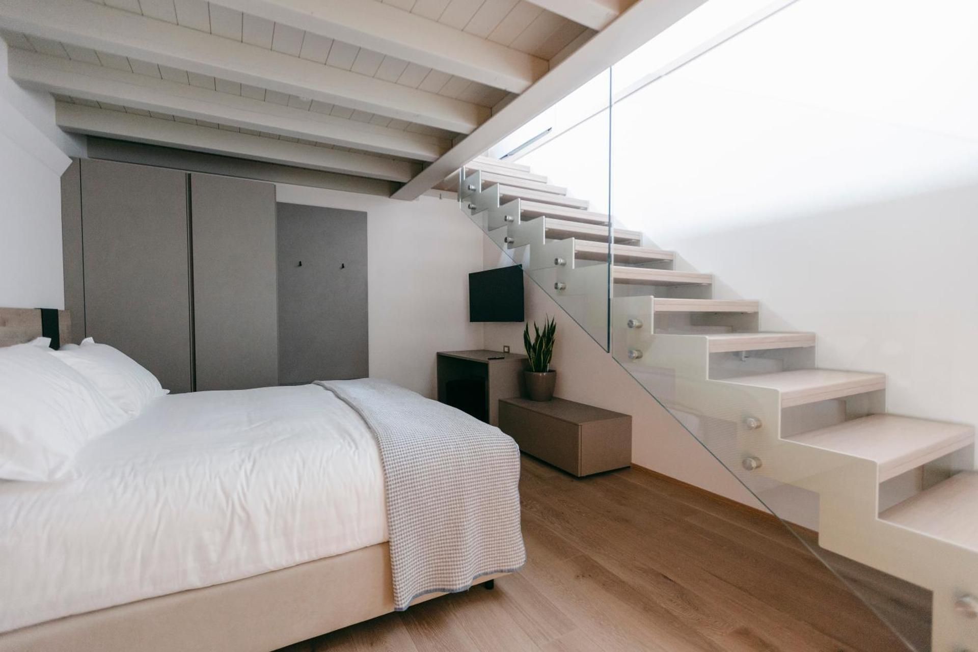 Duplex Suite