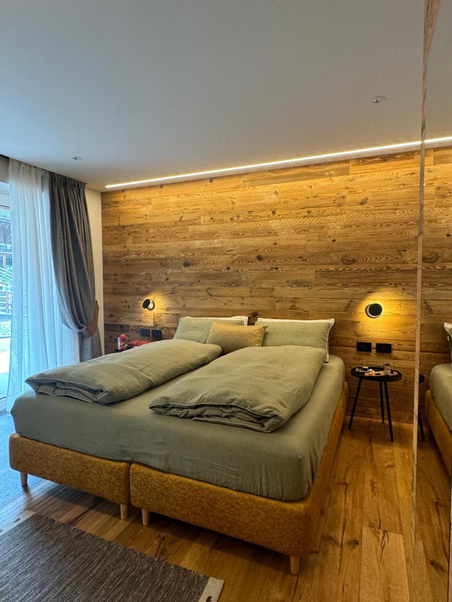 Superior Double or Twin Room with Terrace