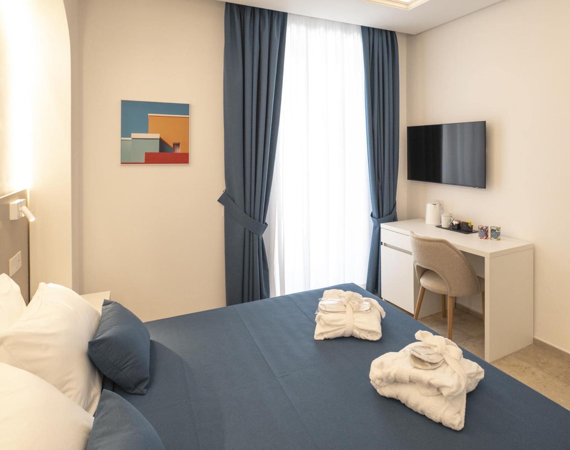 Queen Room with Sea View