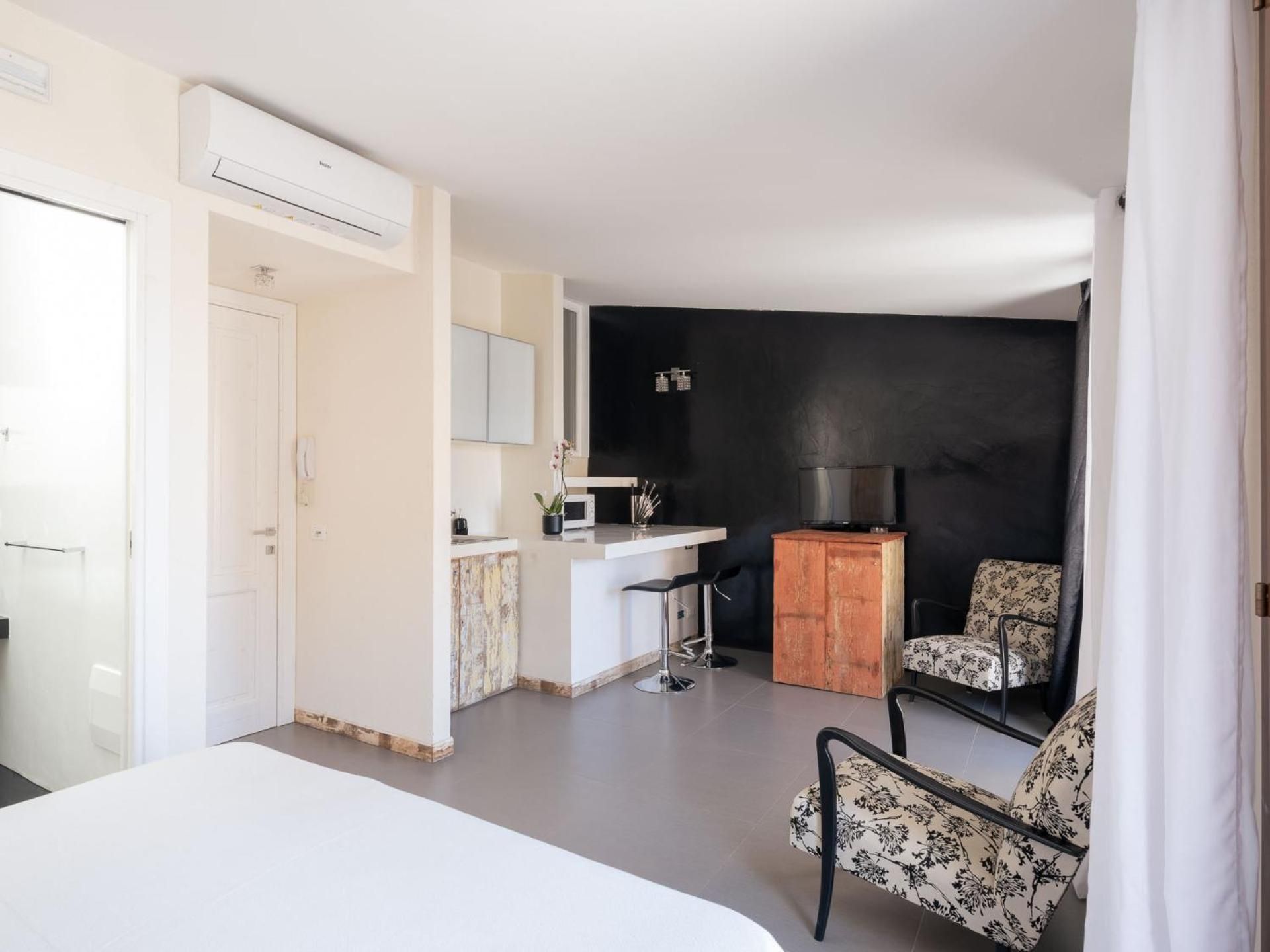 Via Nuova Apartment with Terrace 3