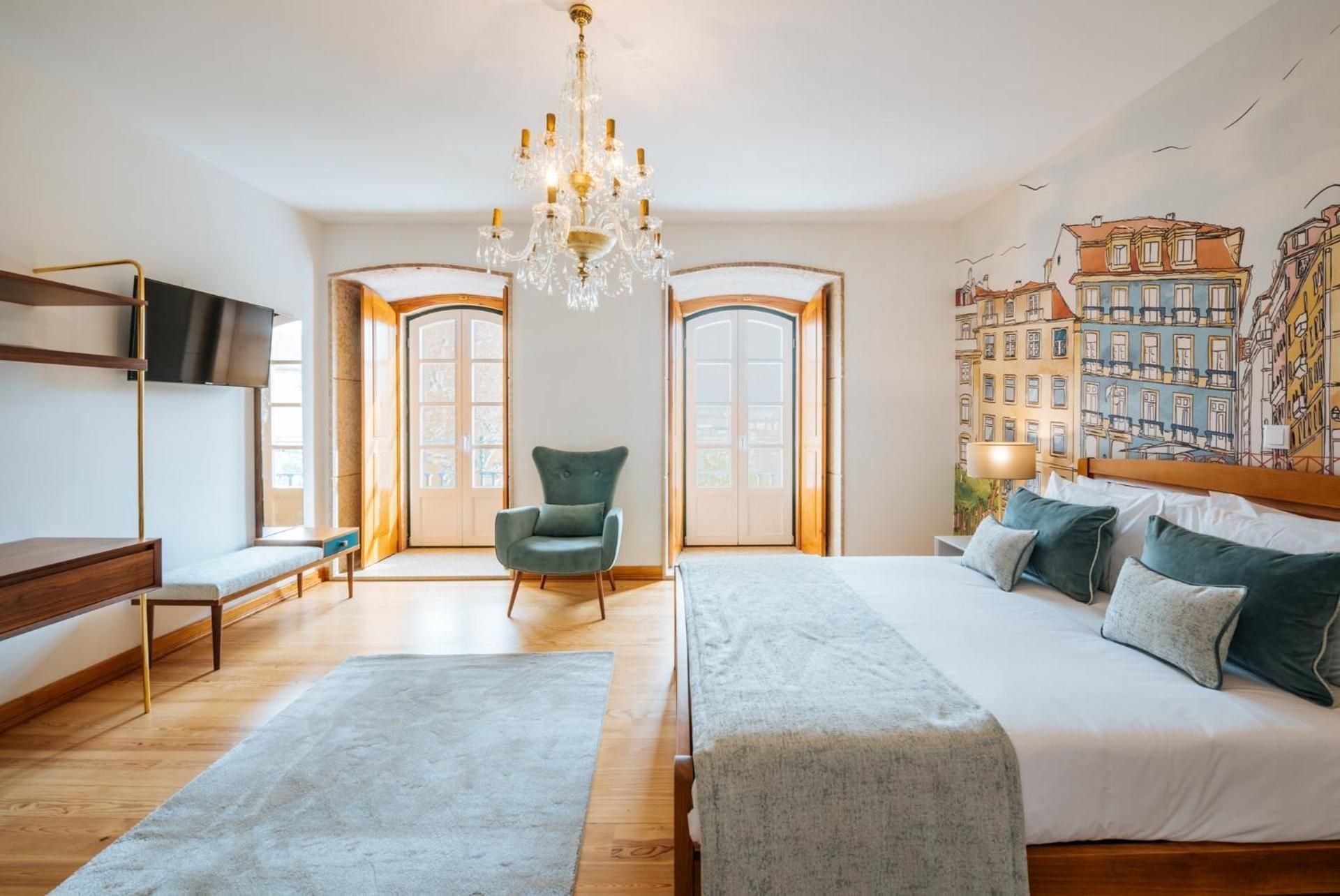 Standard Double Room with Shared Bathroom