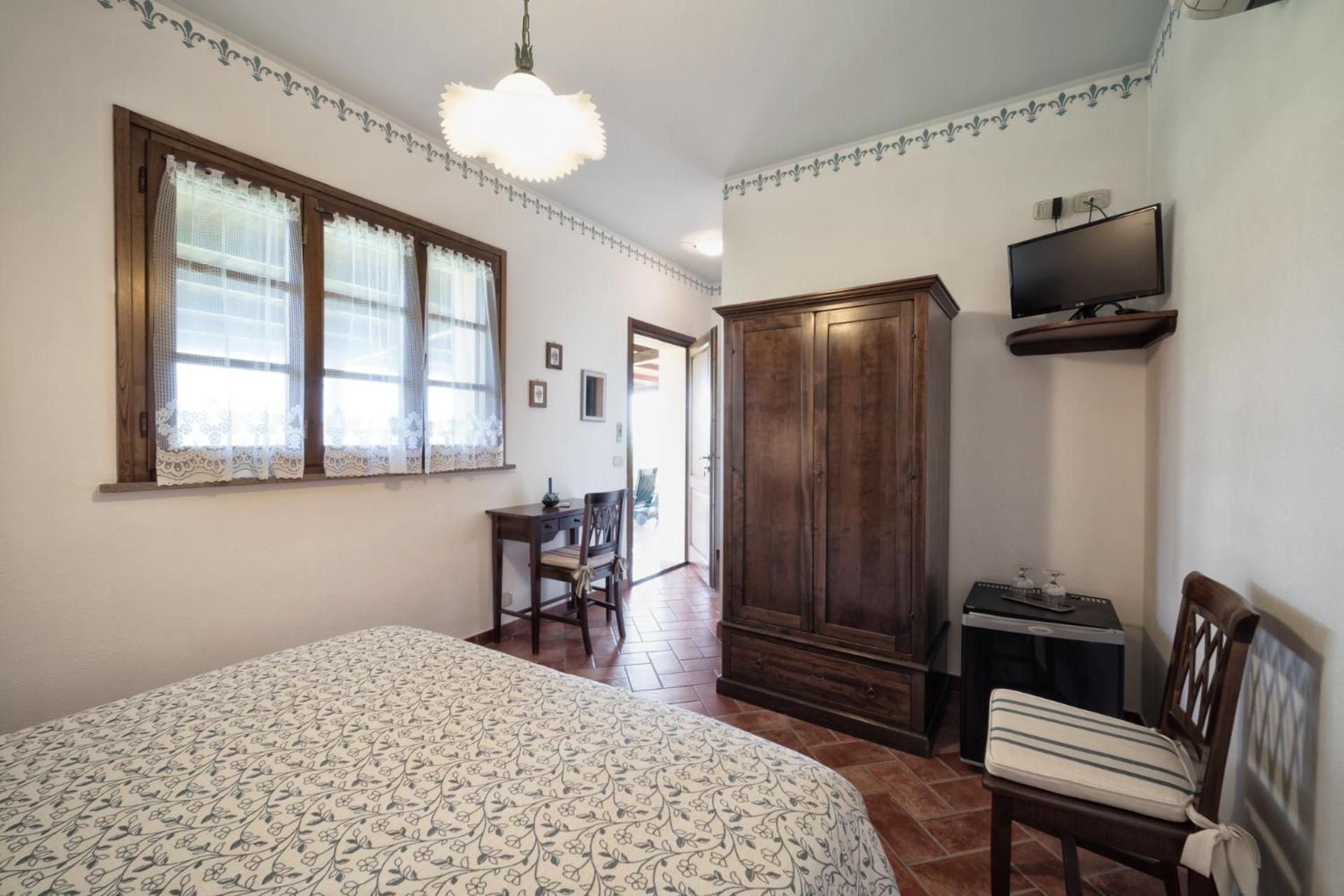 King Room with Garden View