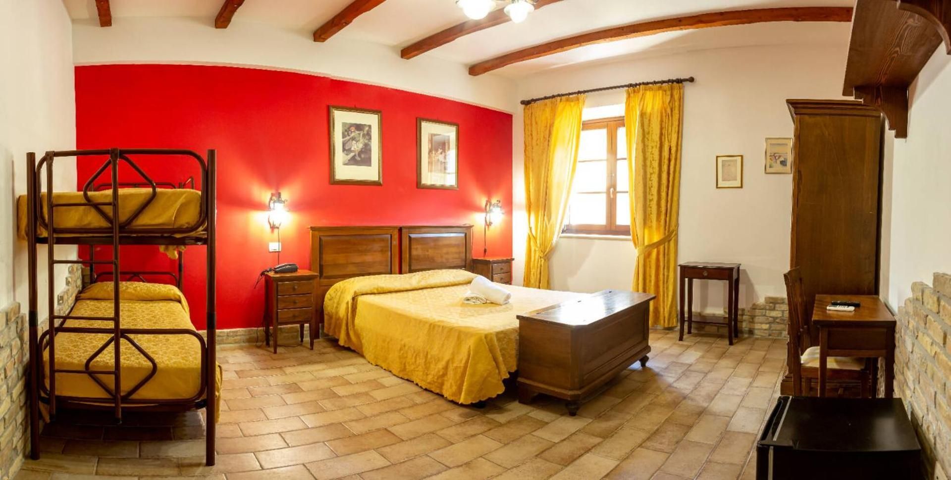 Standard Quadruple Room