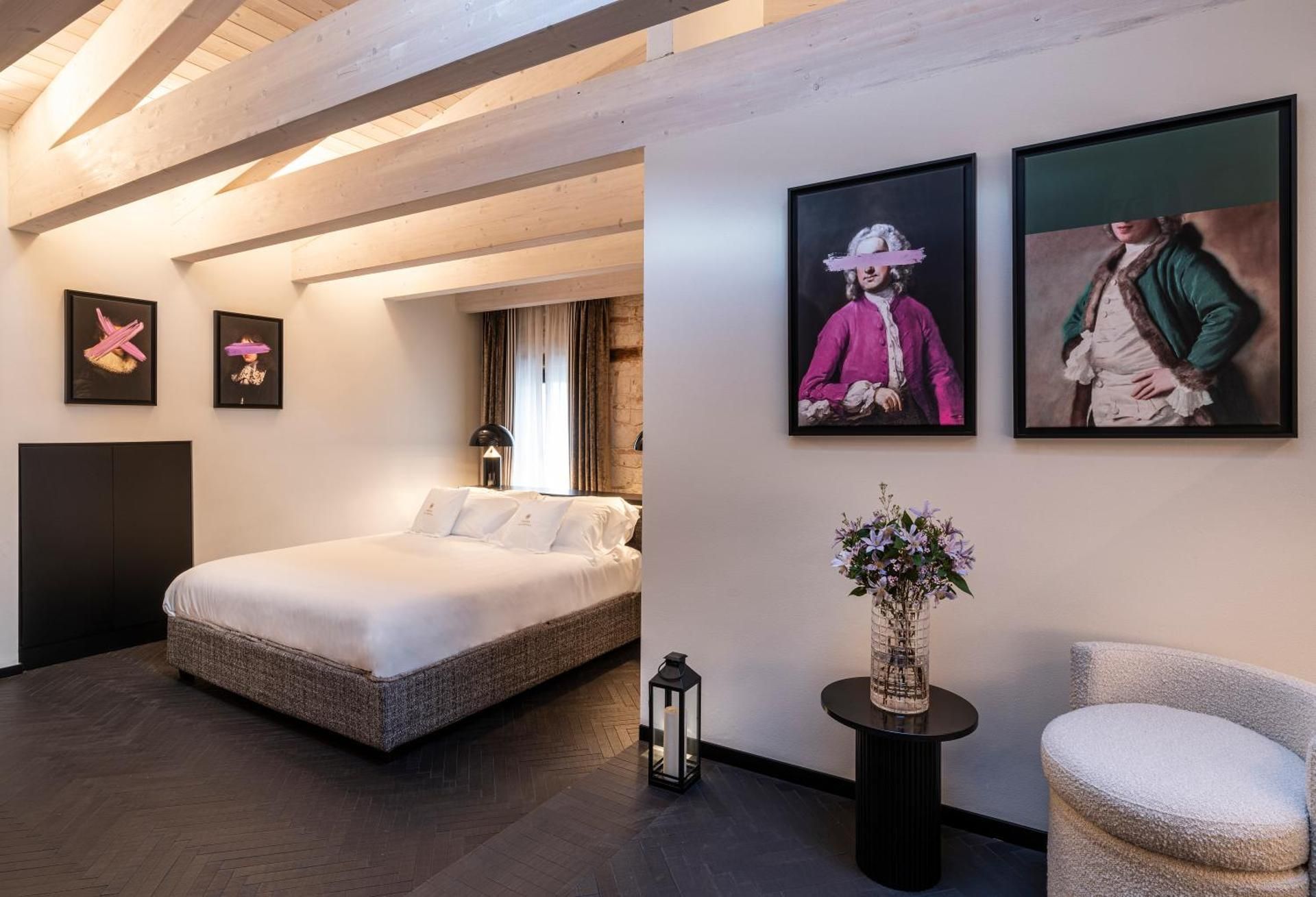 Superior King Room