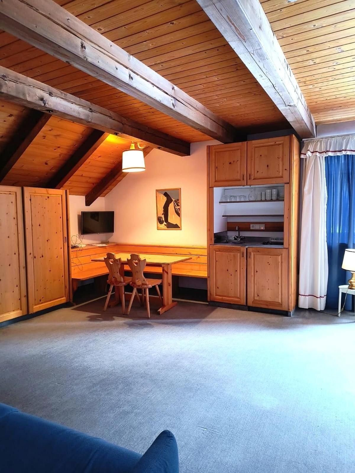 Apartment - Split Level