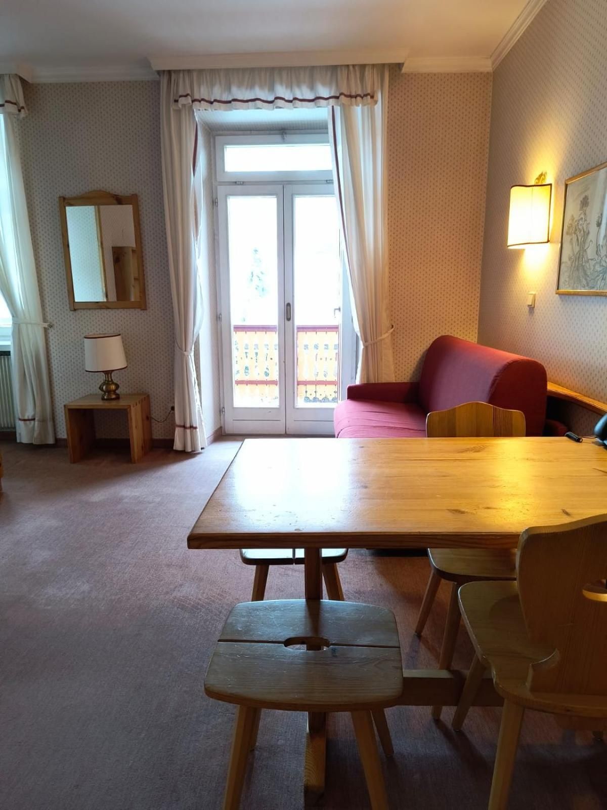 One-Bedroom Apartment with Balcony and Mountain View  