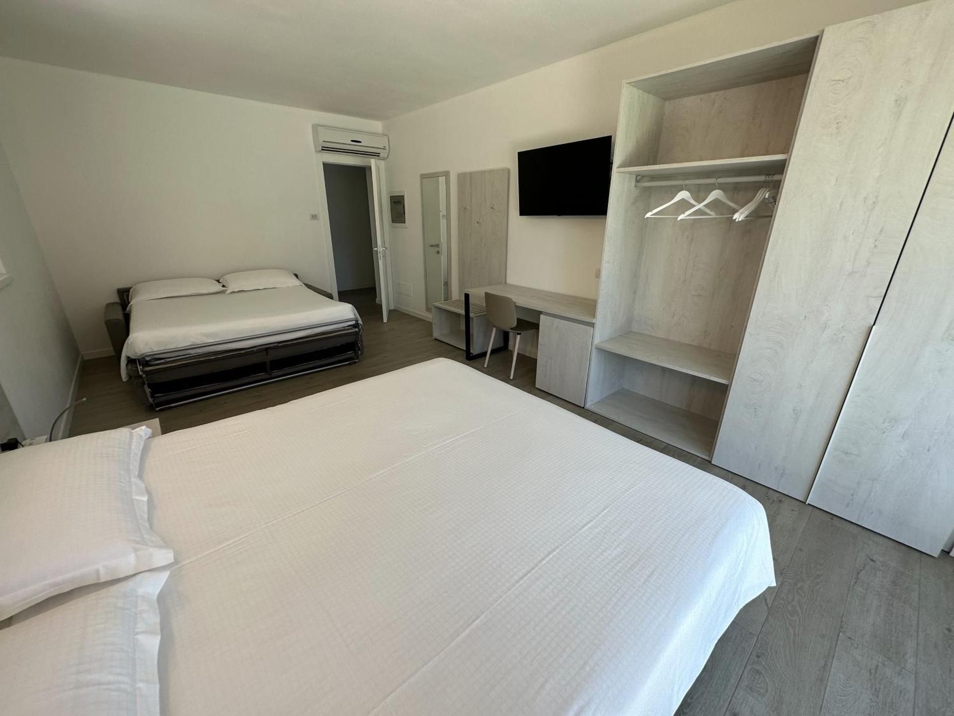 Junior Suite with Terrace