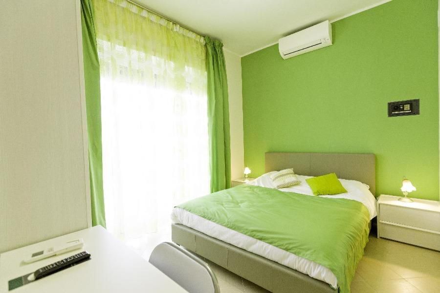 Double Room with Private External Bathroom