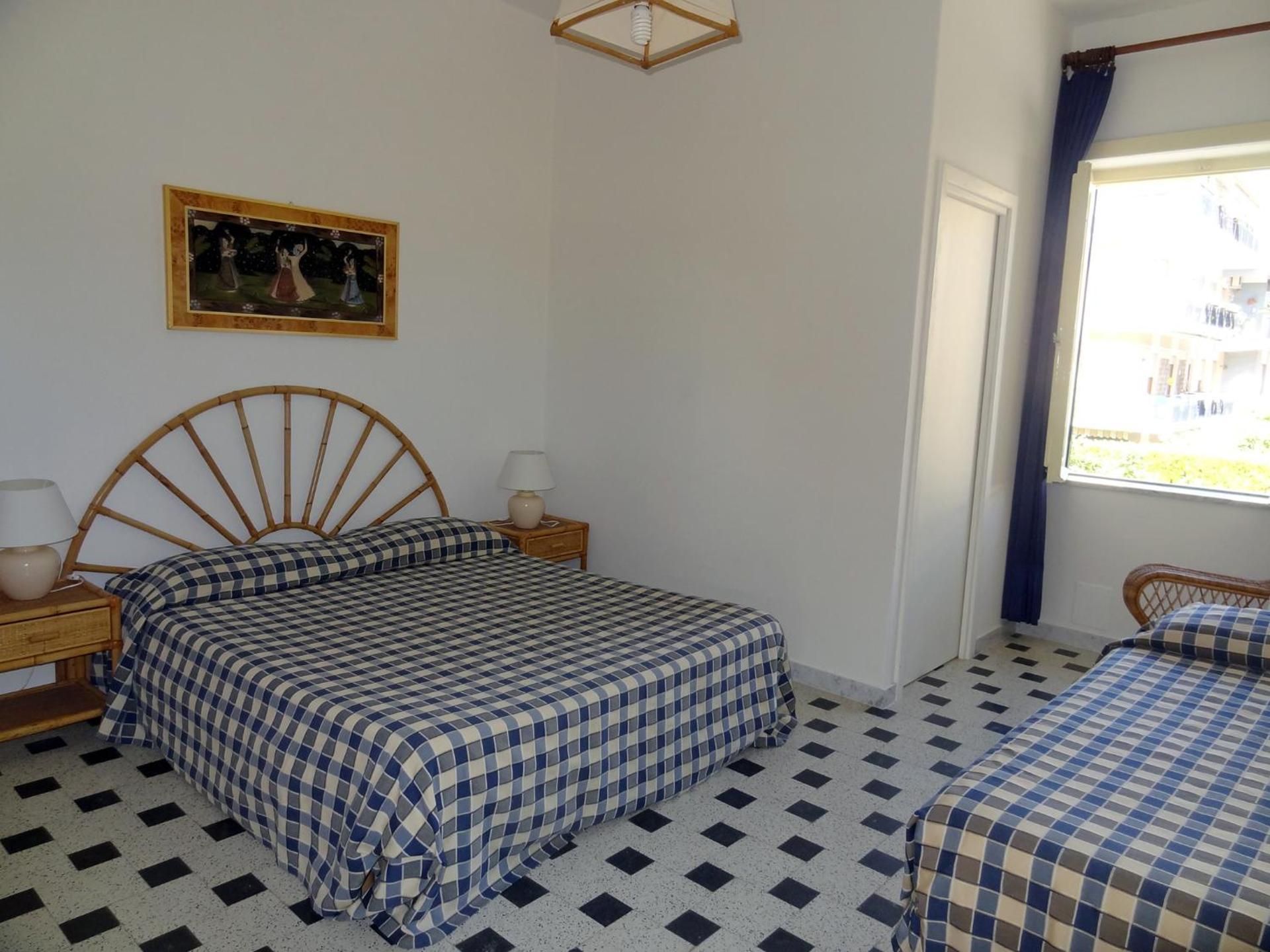 Triple Room with Private Bathroom