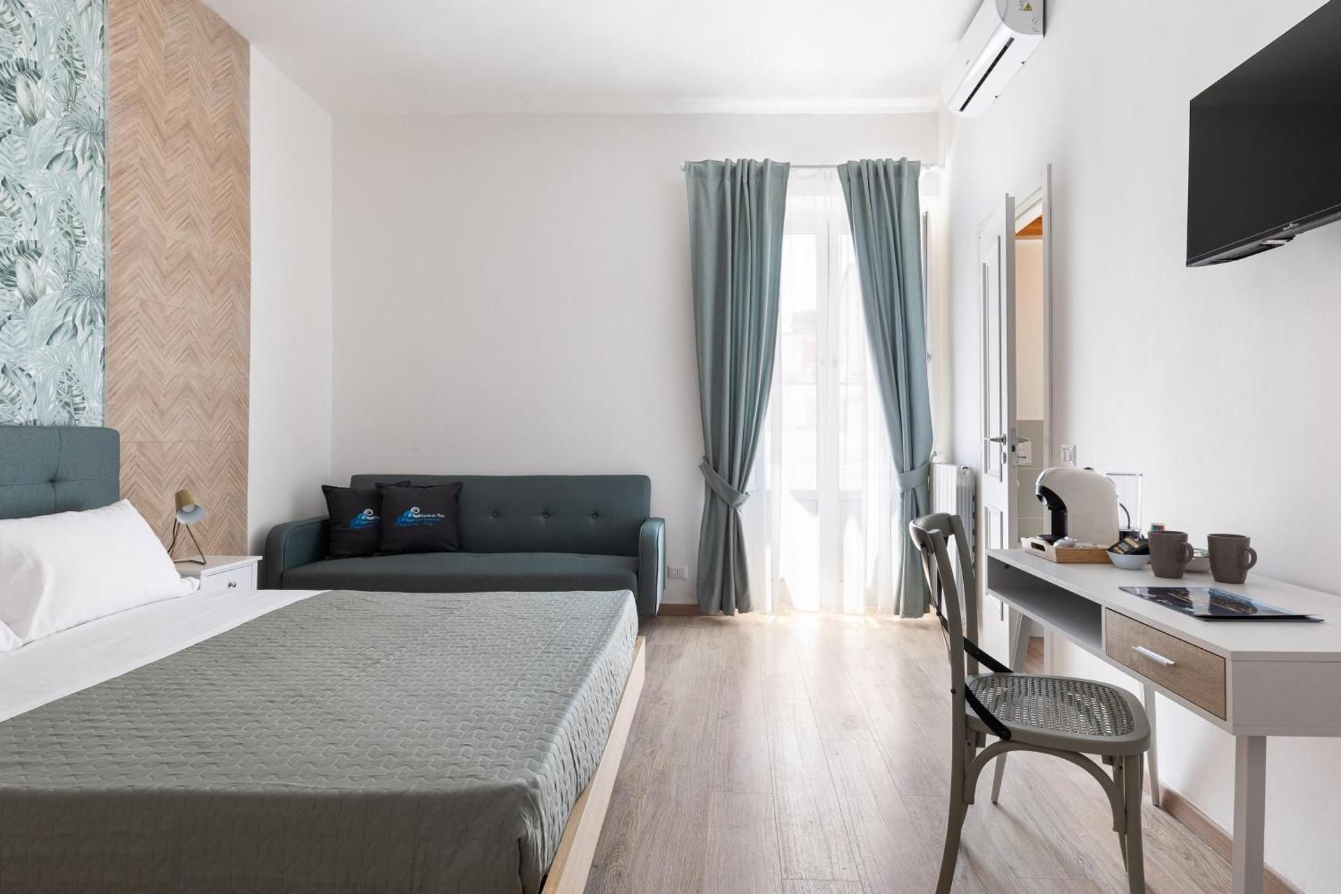 Triple Room with Balcony