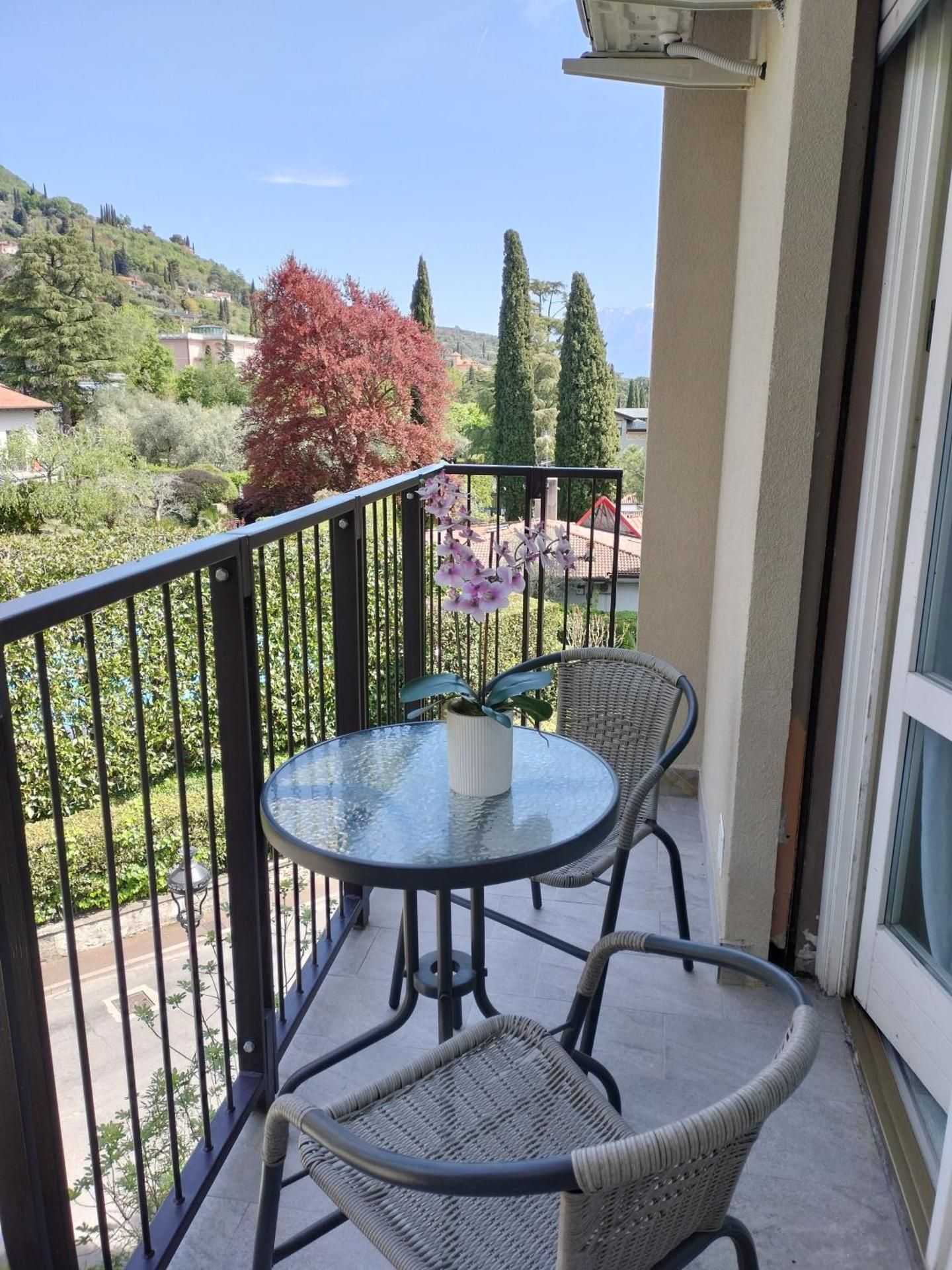 Studio with Balcony