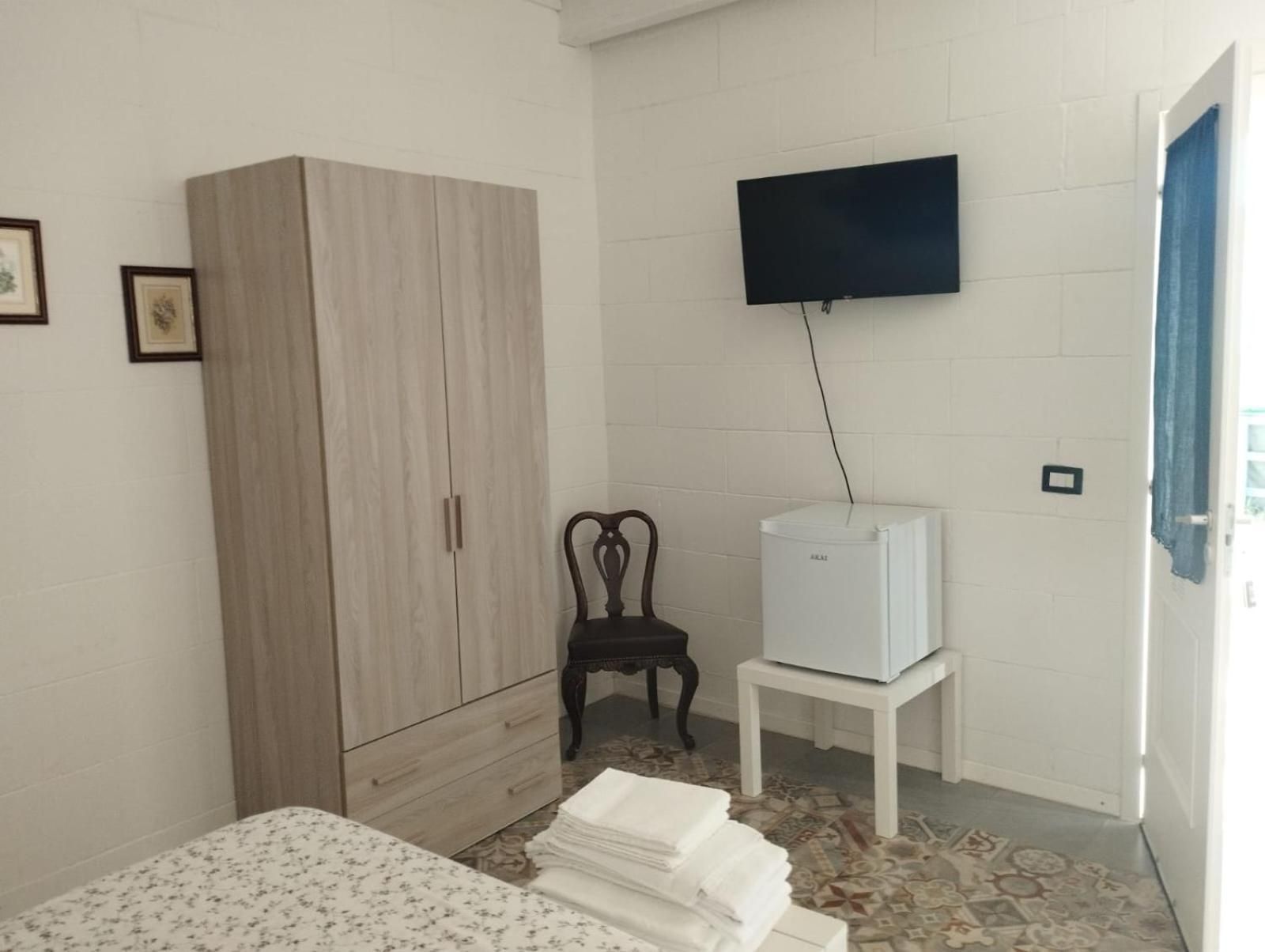 Quadruple Room with Private Bathroom
