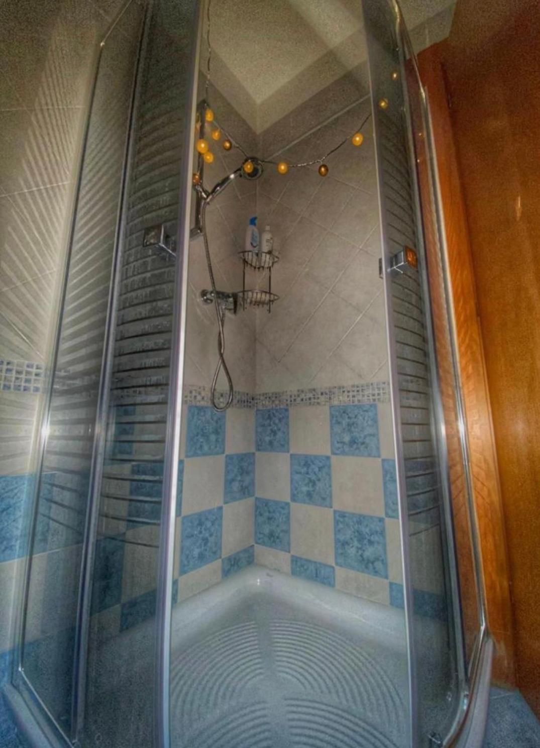 Two rooms with a terrace each in a Villa 20 mins from sea with shared kitchen