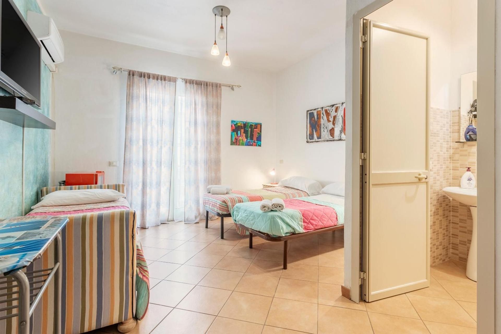 Triple Room with Shower