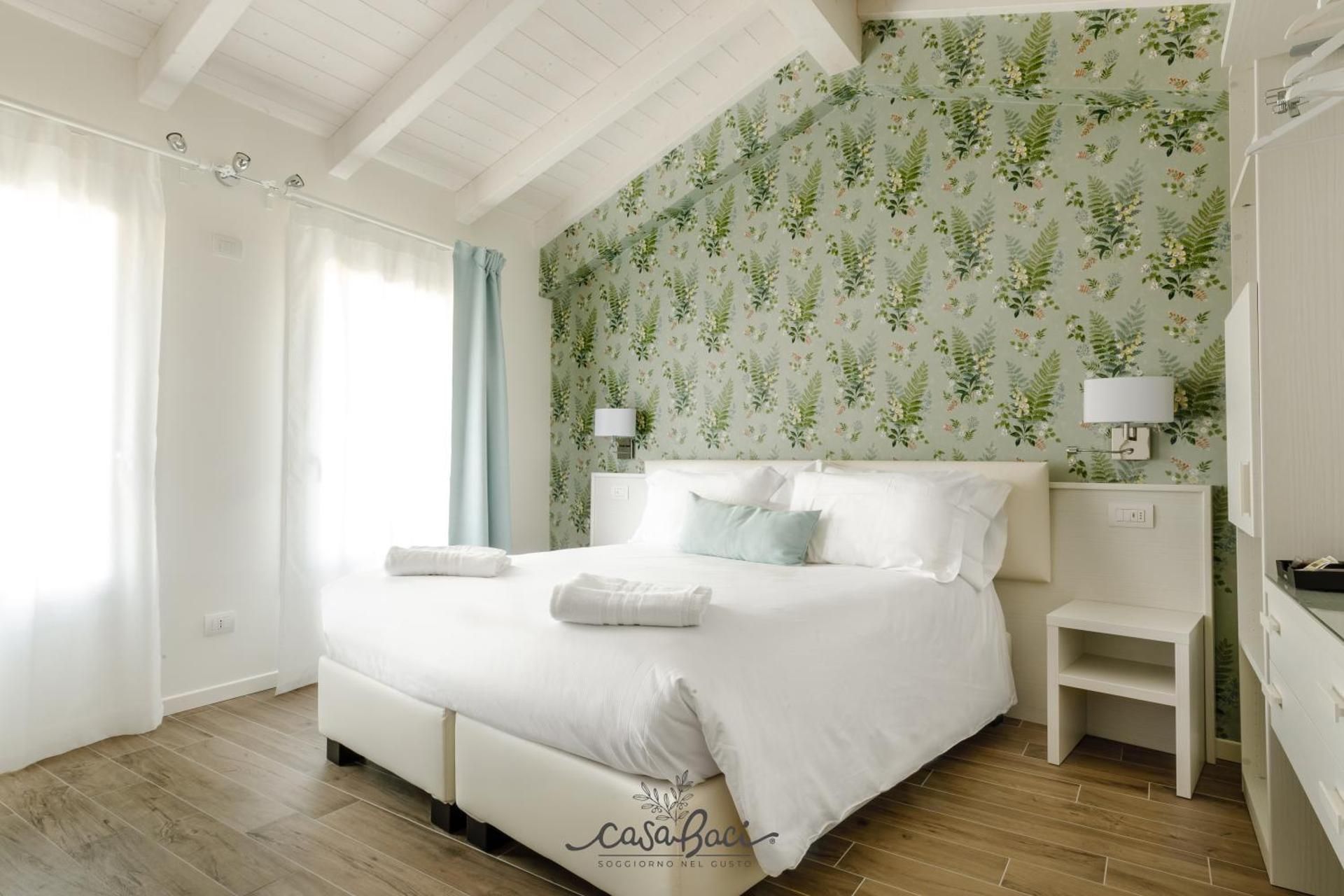 Double or Twin Room with City View