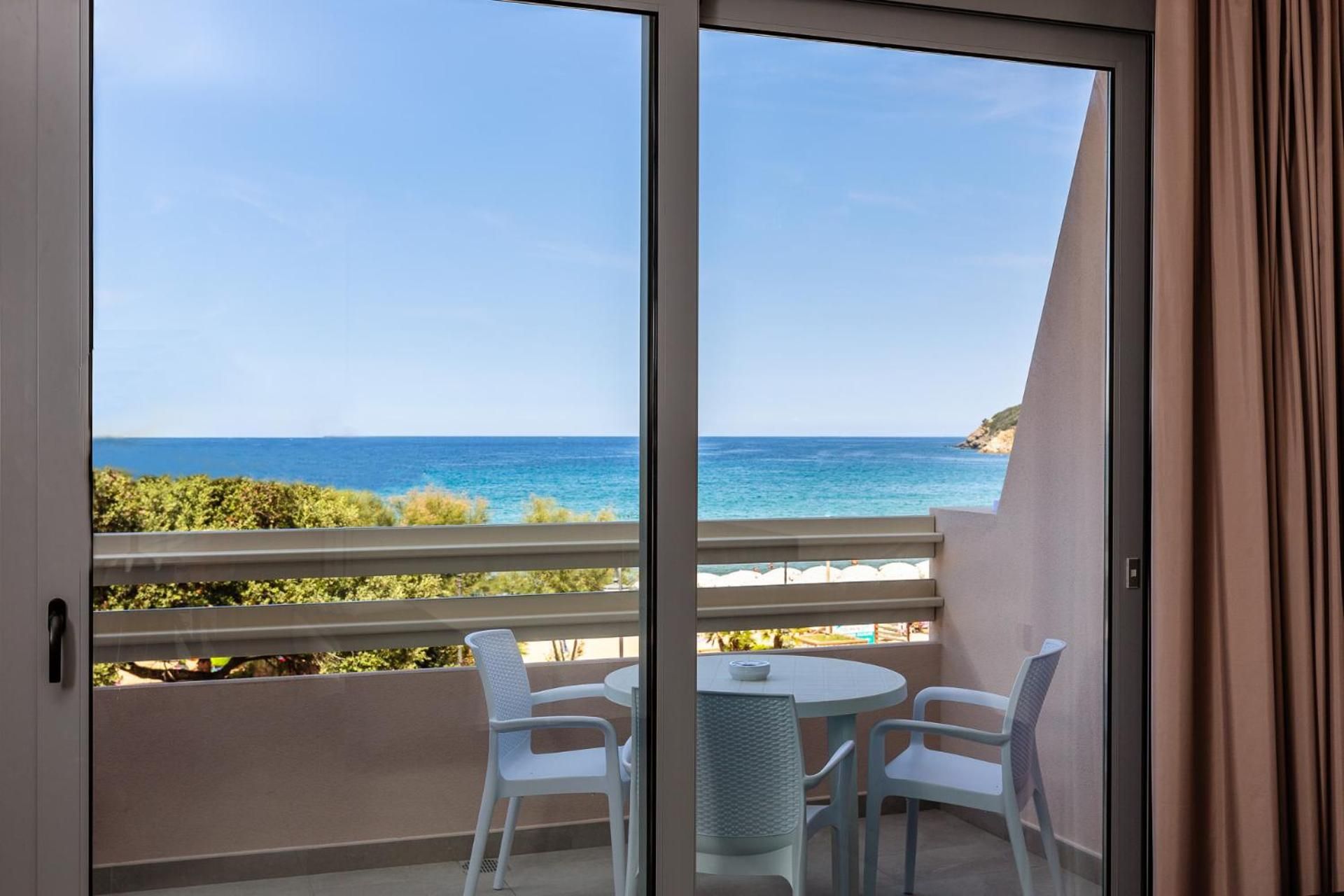 Superior Triple Room with Sea View