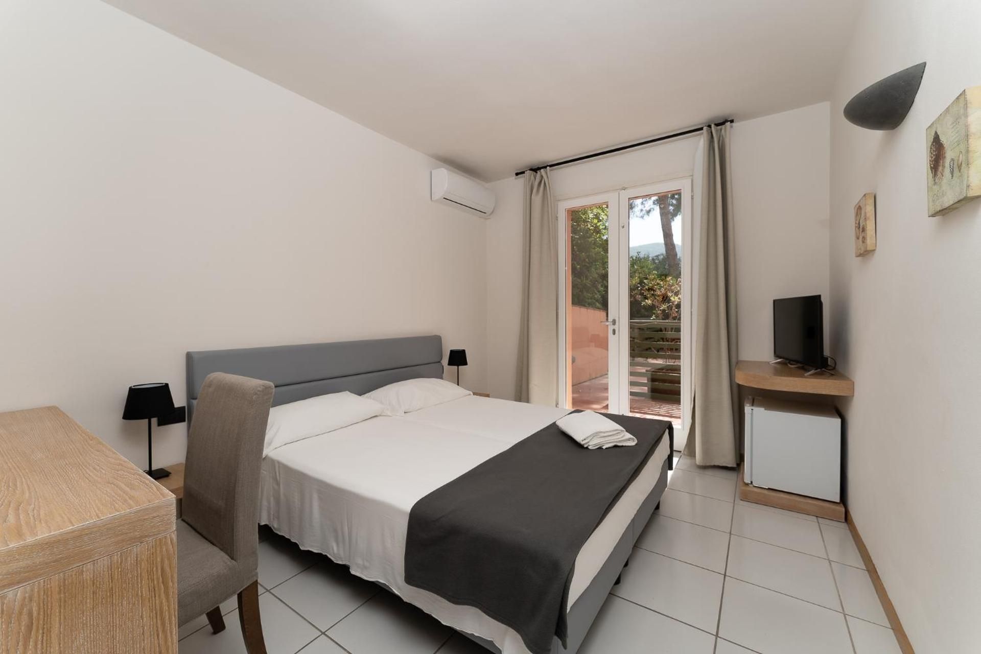 Small Double Room - Separate Building