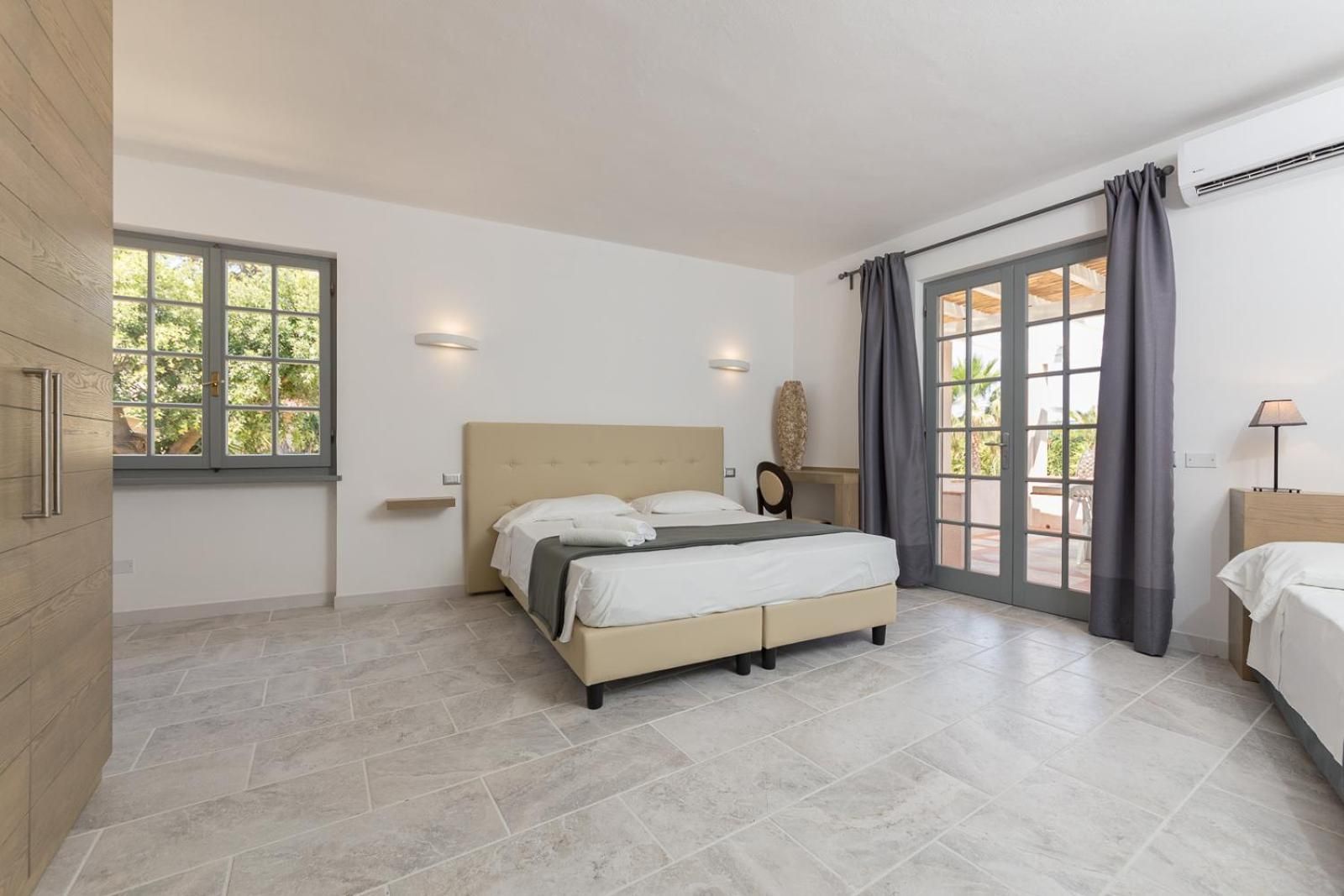 Triple Room with Garden View