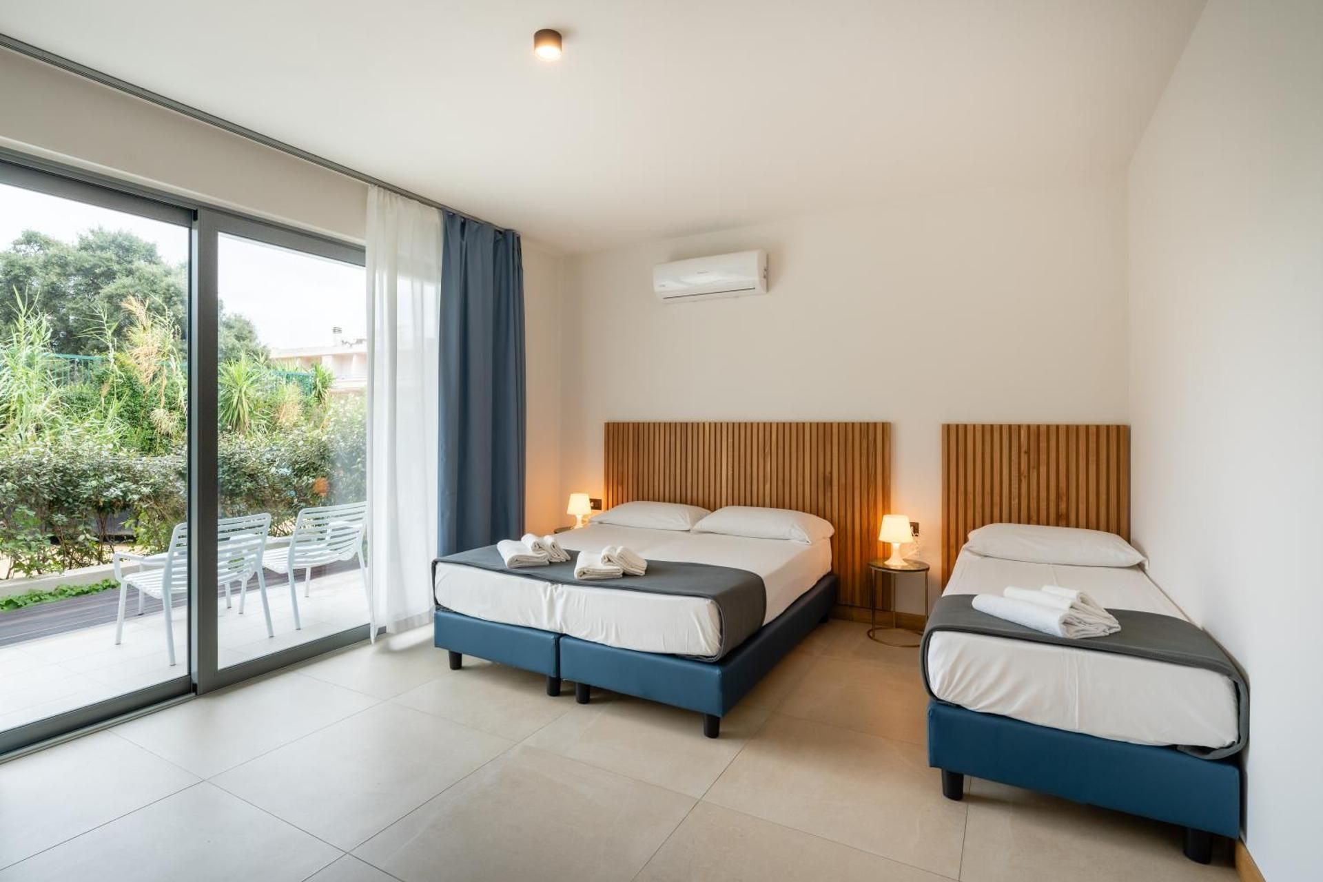 Triple Room