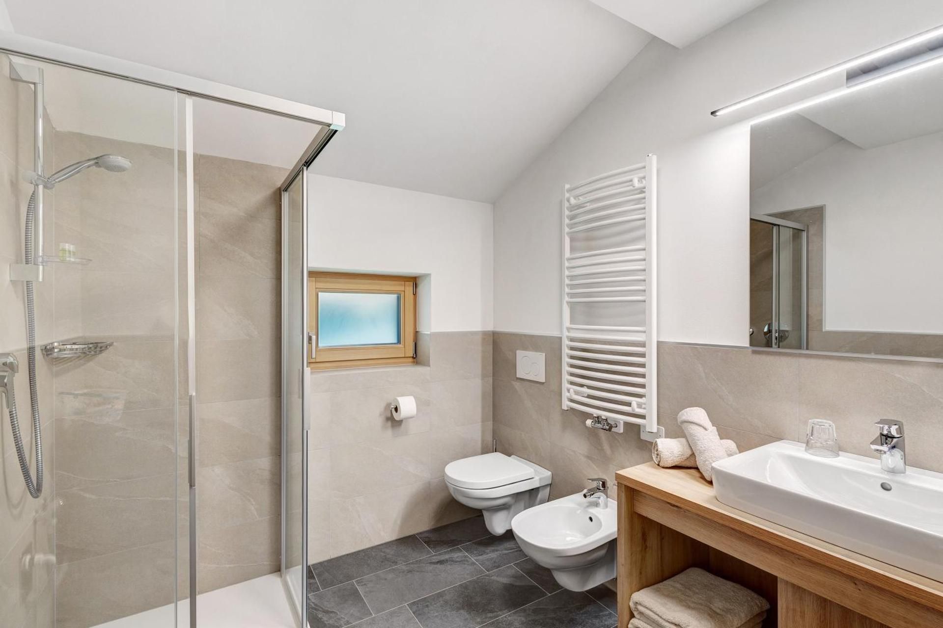 Superior One-Bedroom Apartment