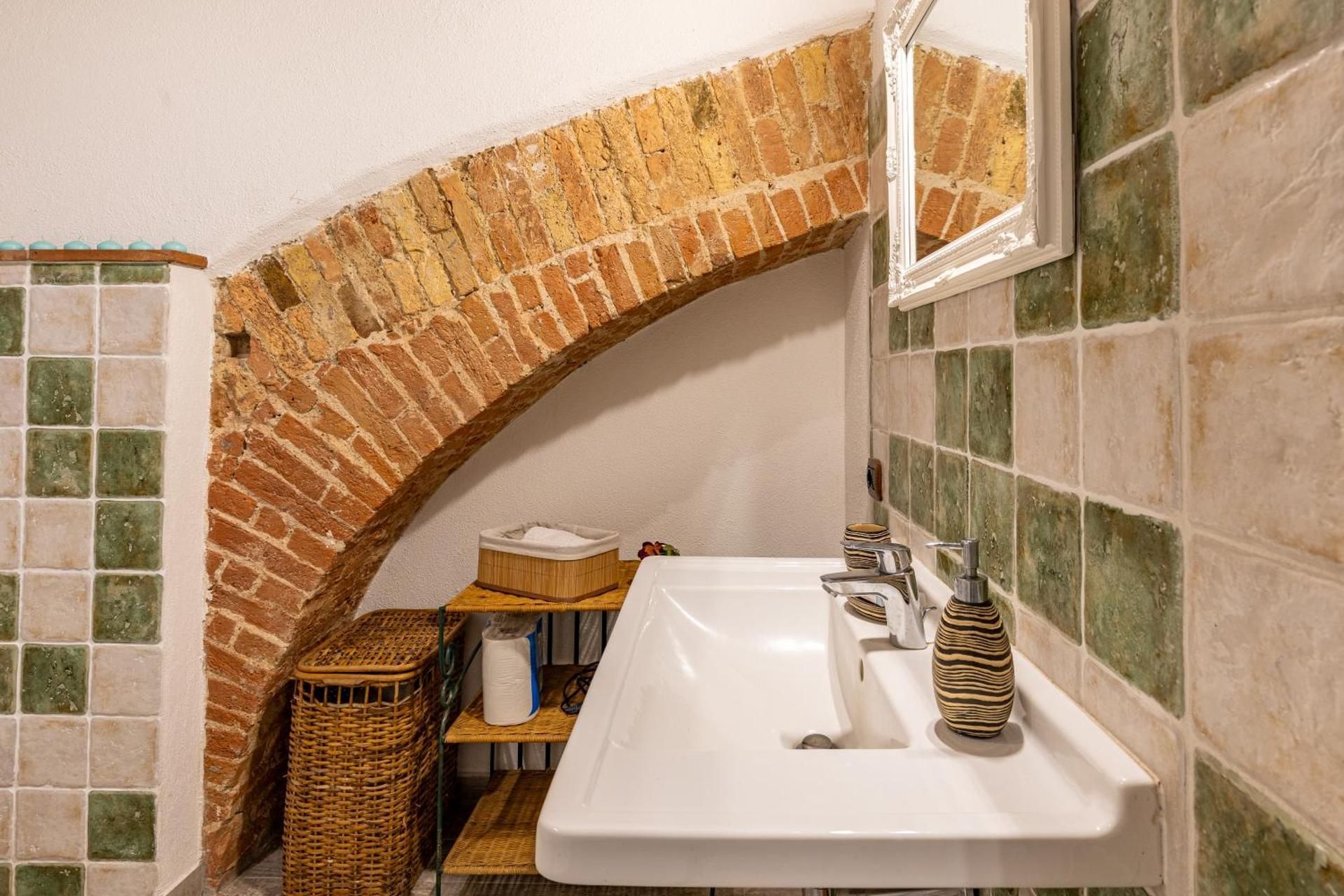 One-Bedroom Family Apartment