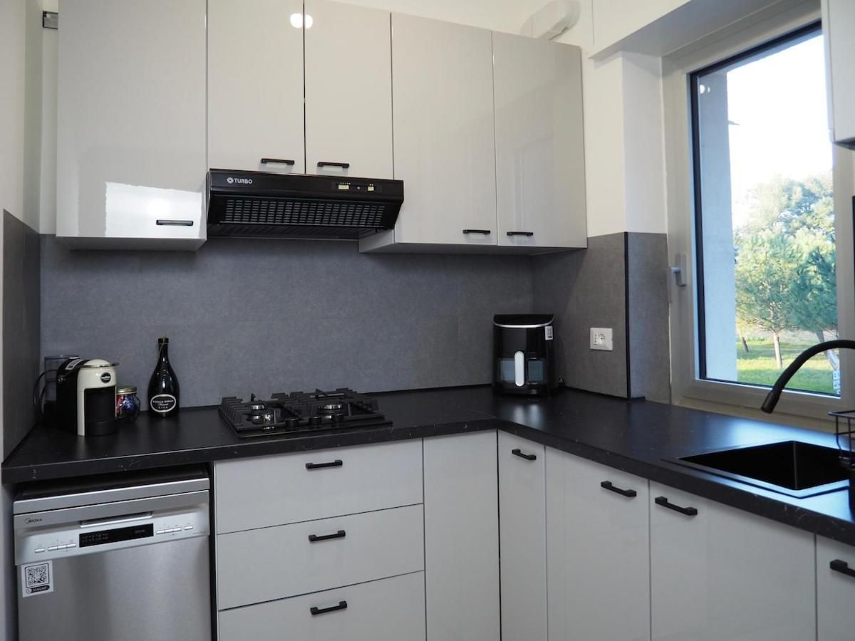 Tamerici Salmastre-Montesilvano Two-Bedroom Apartment 3