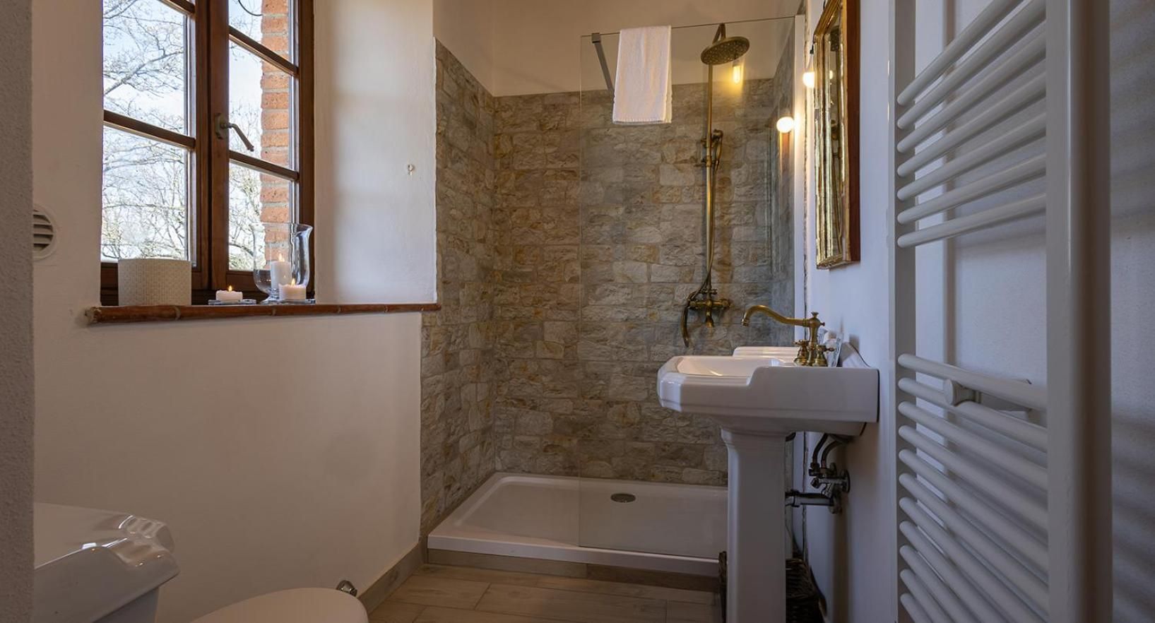 Basic Triple Room