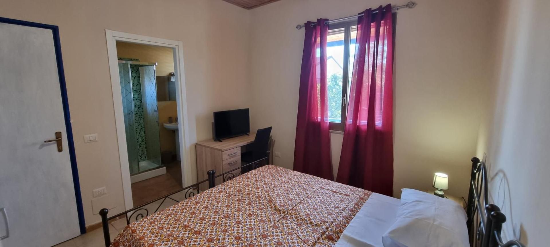Double or Twin Room with Private Bathroom