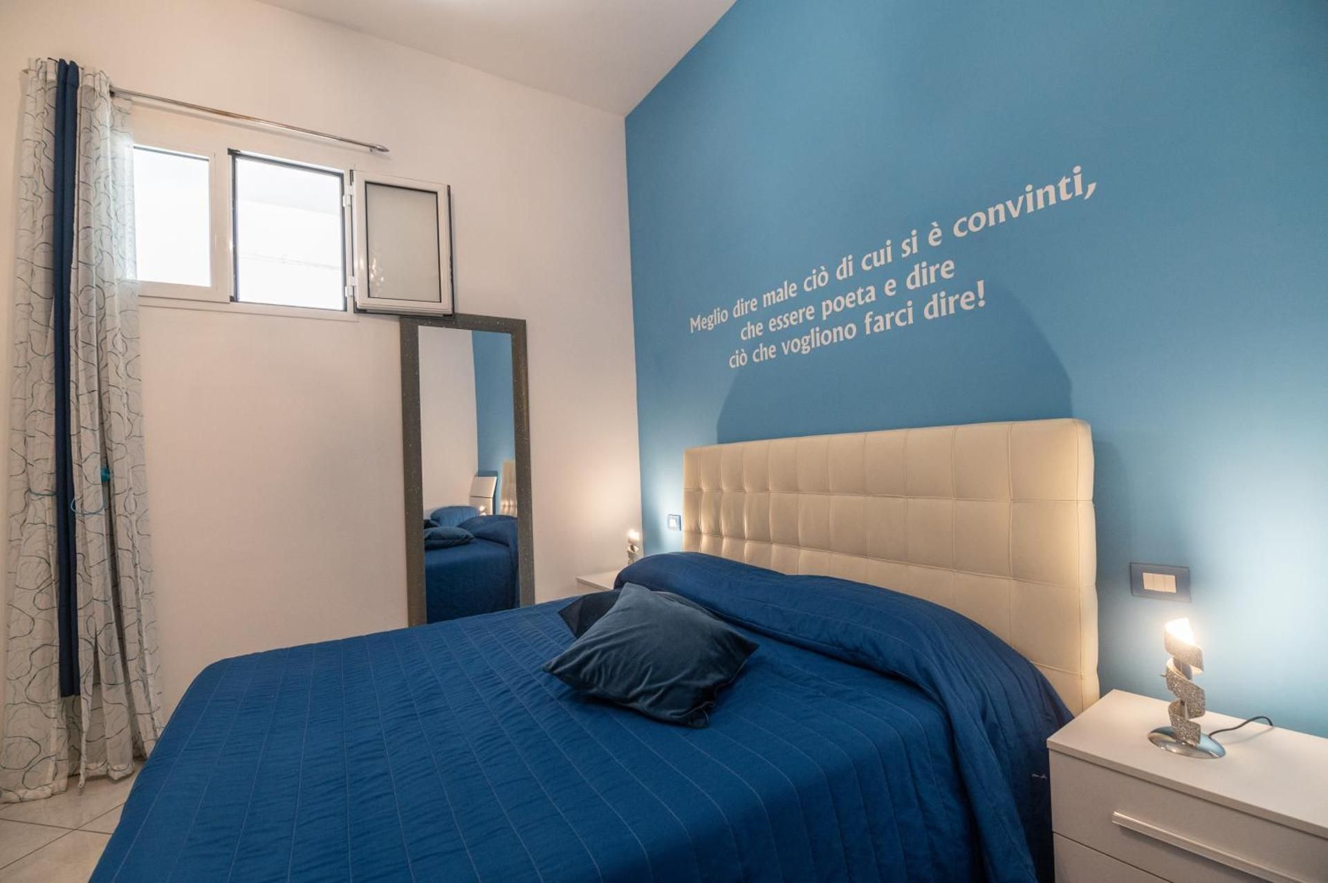 Economy Triple Room