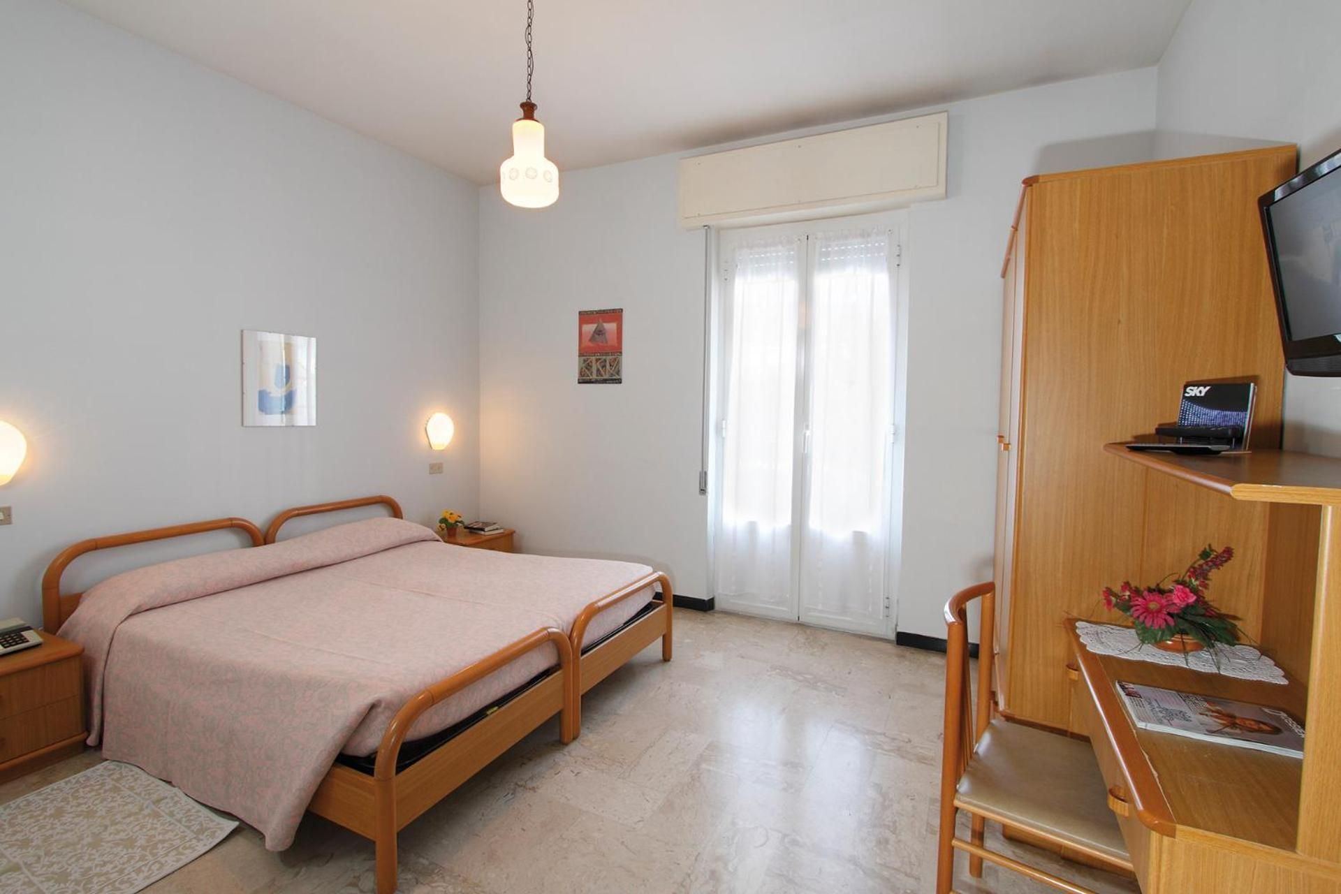 Hotel Mediterranee Standard Double Room