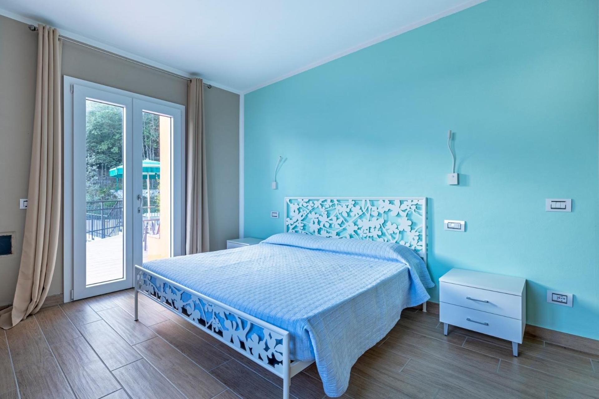 Superior Triple Room with Sea View