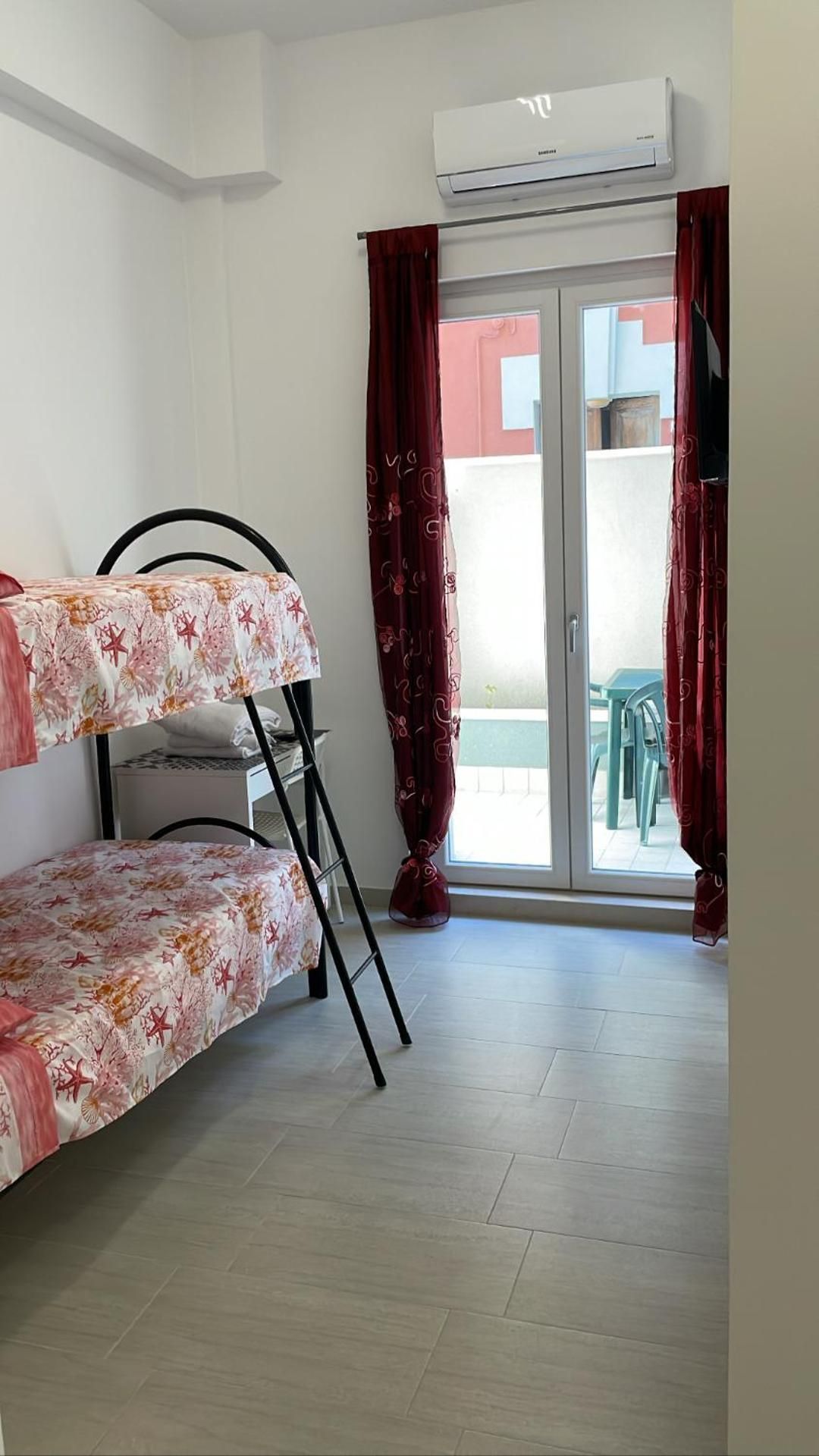 Single Room With Private Bathroom