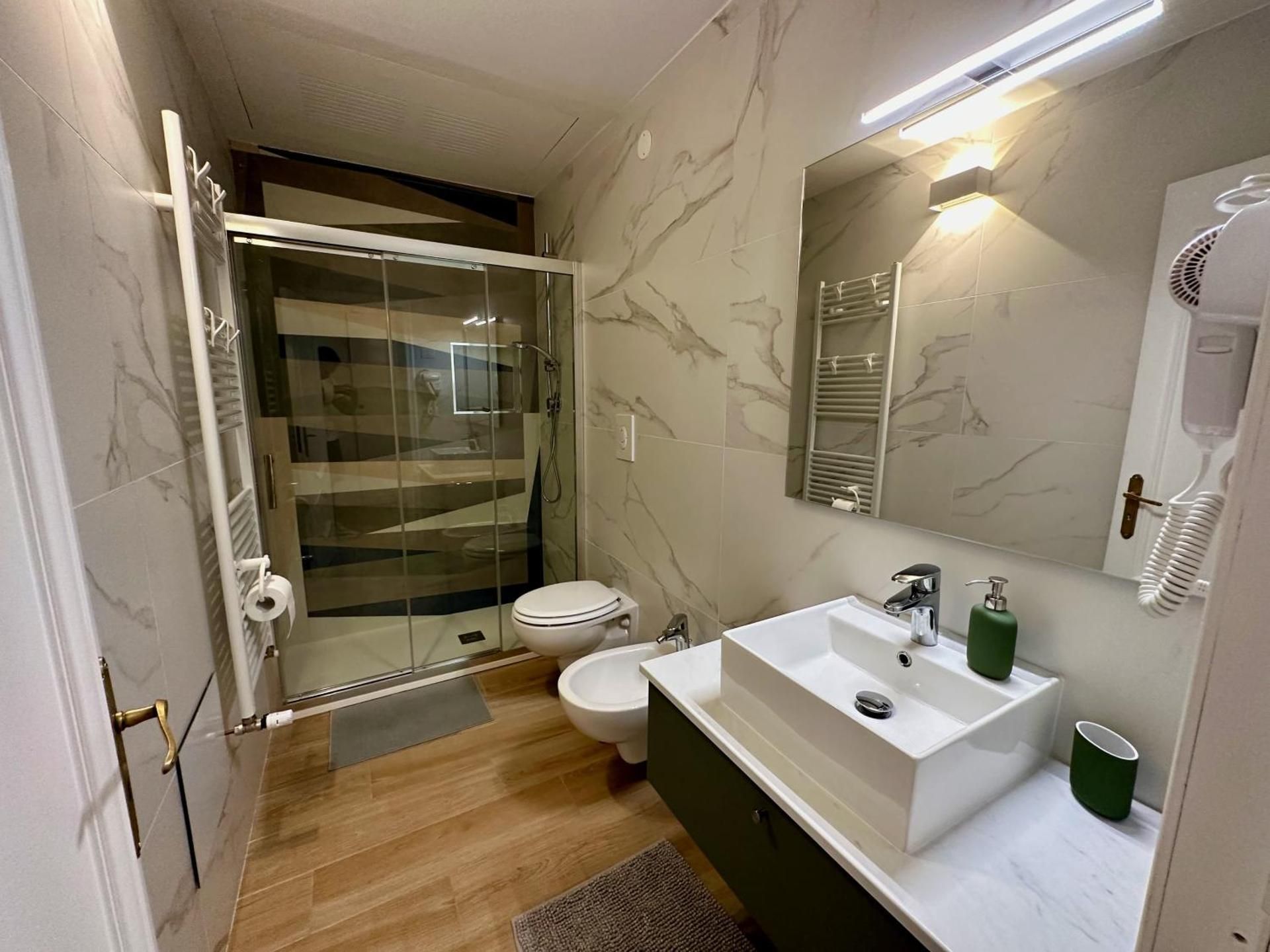 Superior Apartment