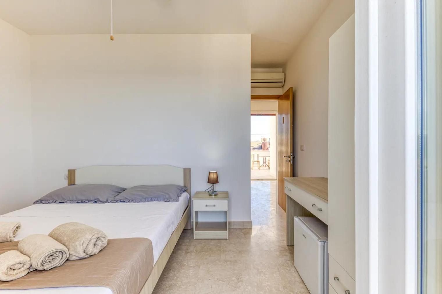 Double Room with Balcony and Sea View