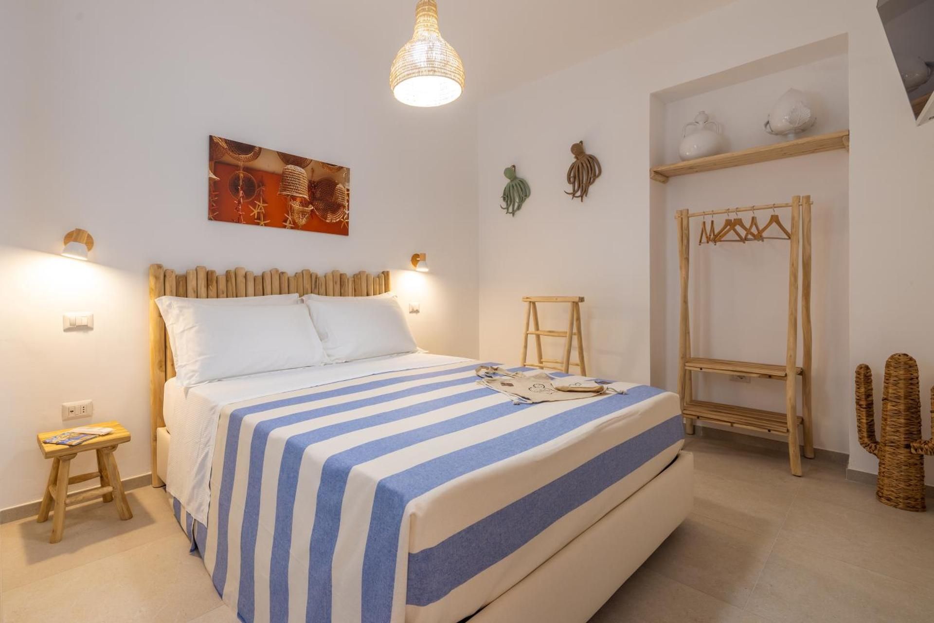Villa De Nuzzo - Bed & Breakfast